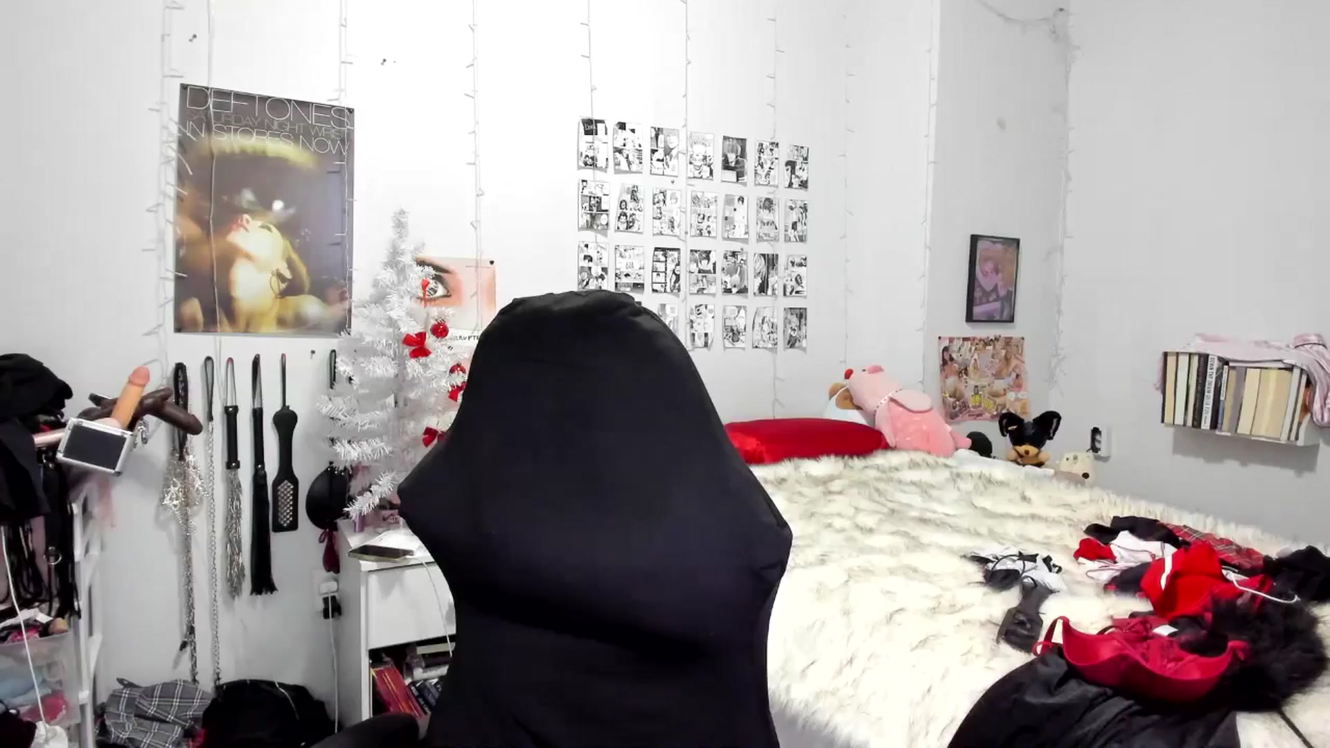 Gallery image thumbnail from AnnaTame's myfreecams stream on, 12/13/2025, 07:20 image 16 of 20