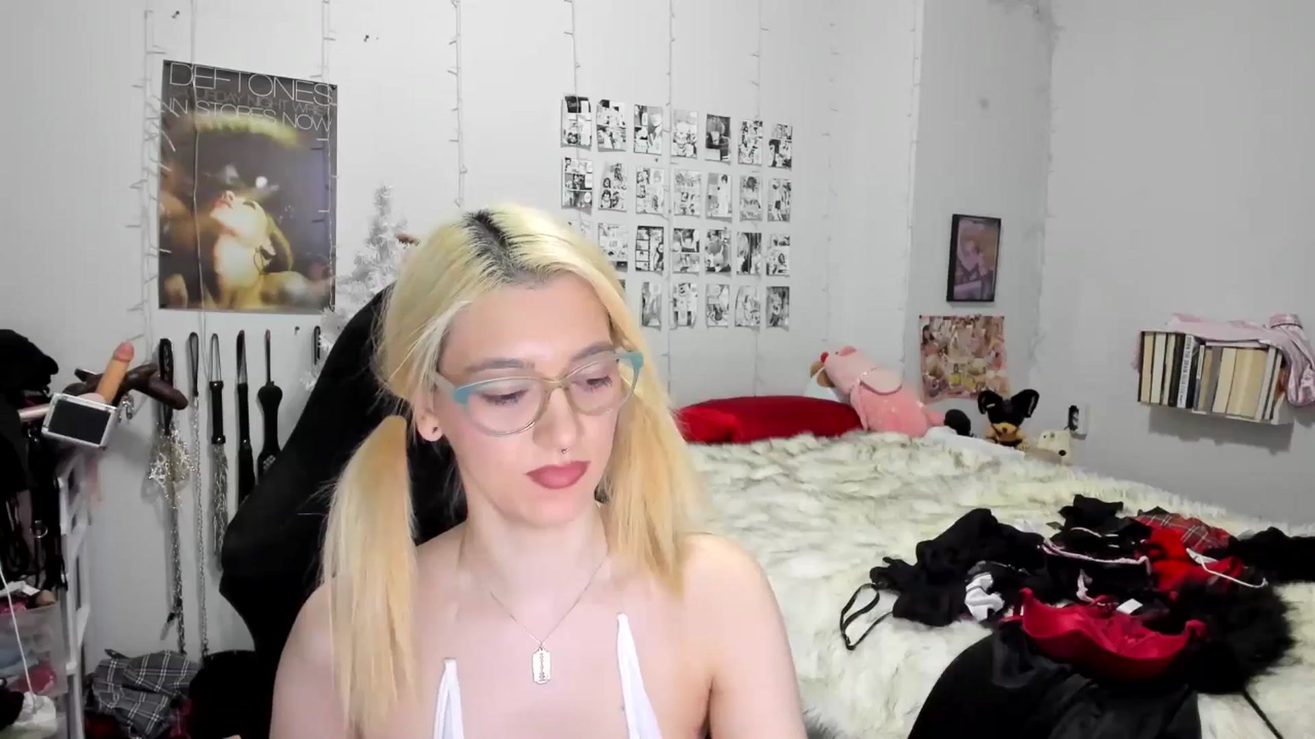 Gallery image thumbnail from AnnaTame's myfreecams stream on, 12/13/2025, 10:04 image 4 of 20