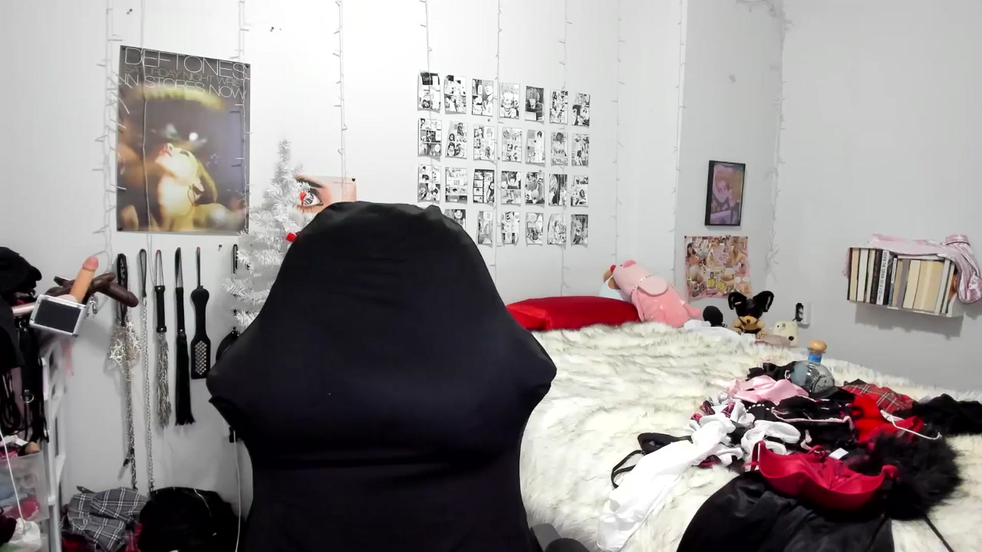 Gallery image thumbnail from AnnaTame's myfreecams stream on, 12/13/2025, 10:04 image 14 of 20