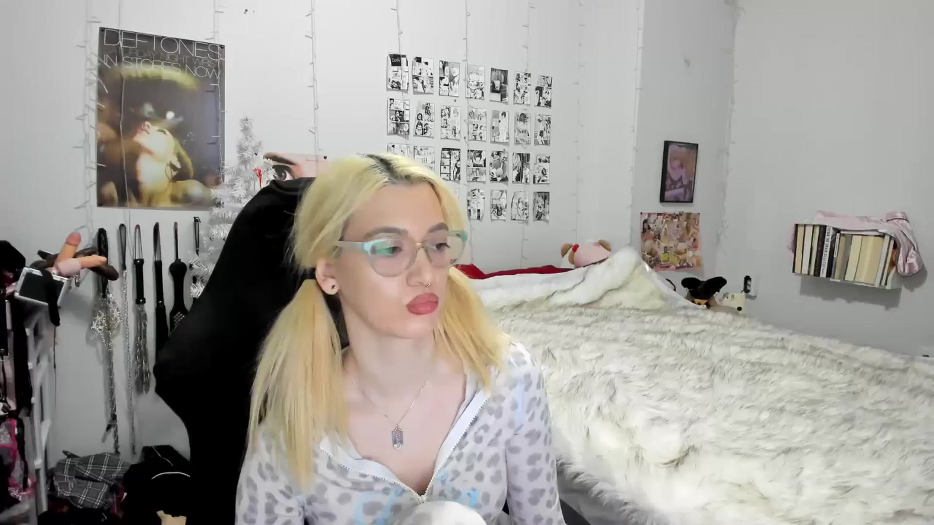 Gallery image thumbnail from AnnaTame's myfreecams stream on, 12/14/2025, 08:40 image 4 of 20