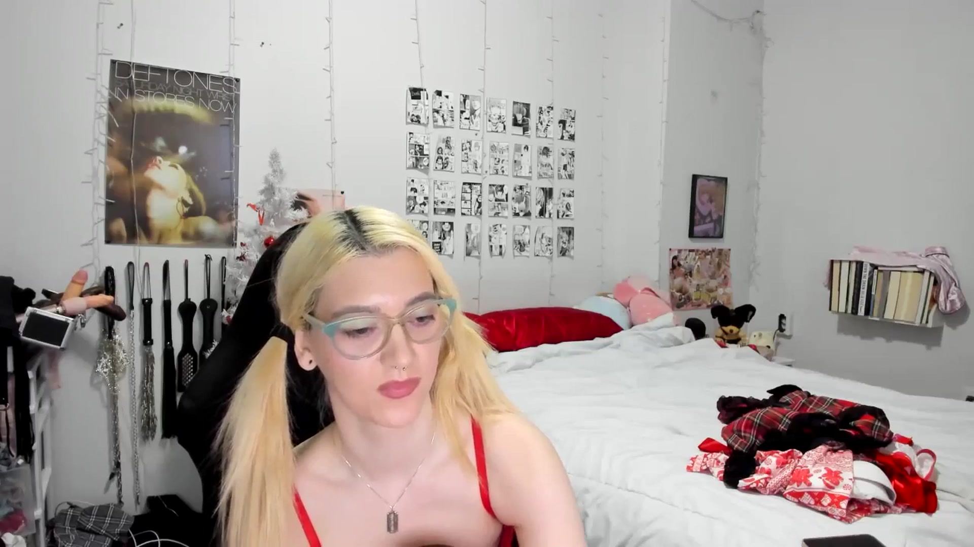 Gallery image thumbnail from AnnaTame's myfreecams stream on, 12/15/2025, 07:37 image 20 of 20
