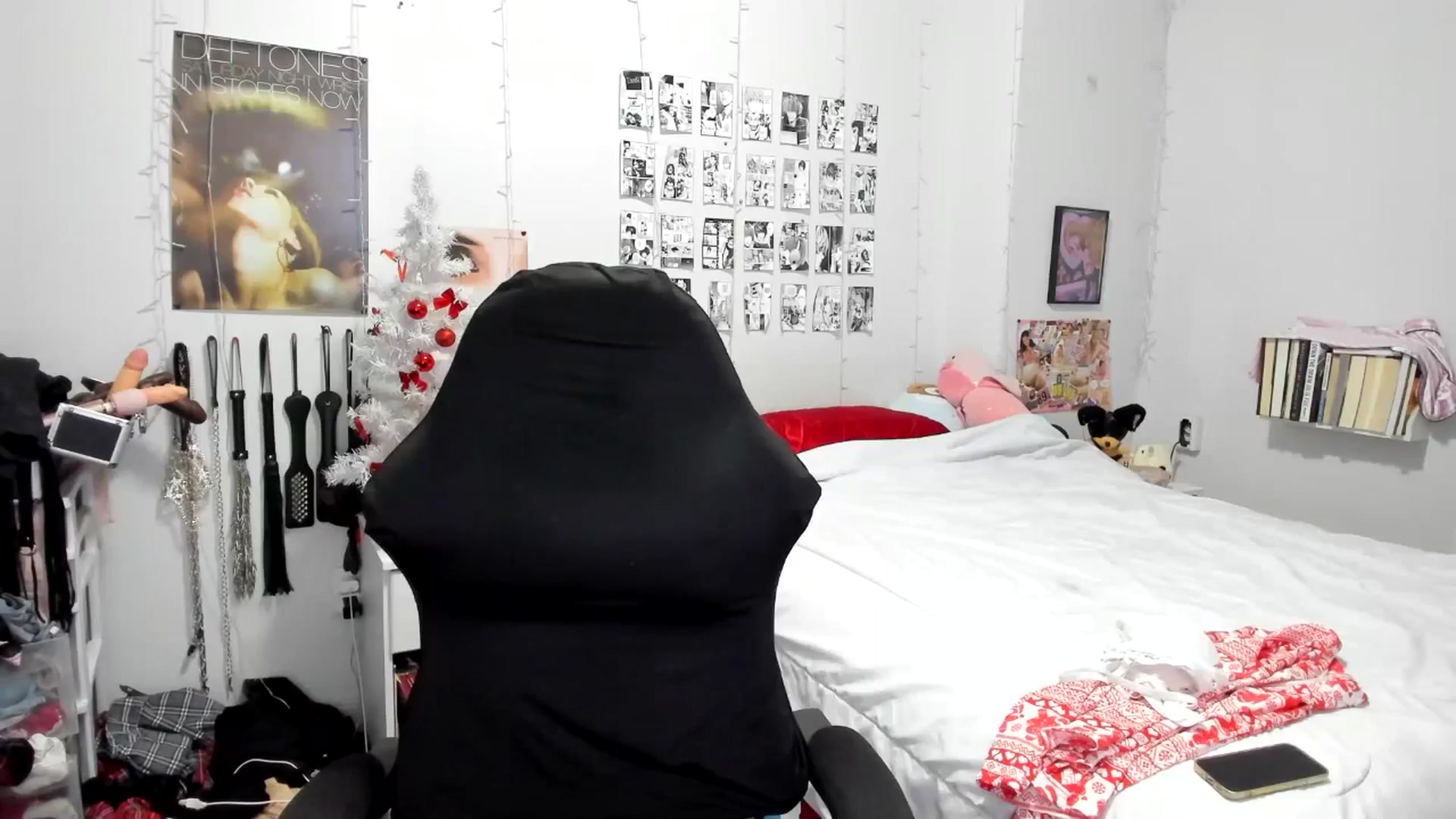 Gallery image thumbnail from AnnaTame's myfreecams stream on, 12/15/2025, 07:37 image 2 of 20