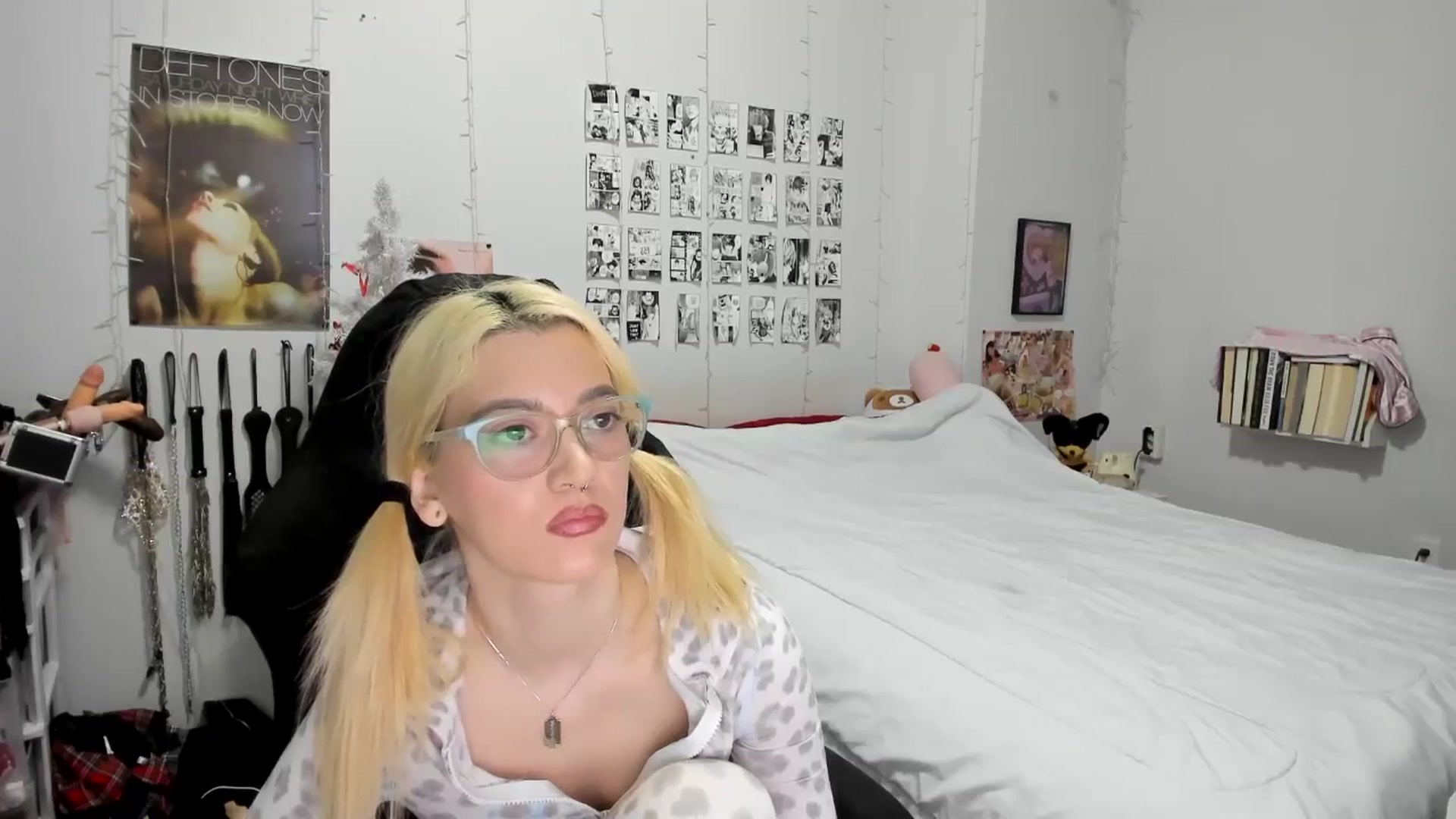 Gallery image thumbnail from AnnaTame's myfreecams stream on, 12/16/2025, 05:28 image 11 of 20