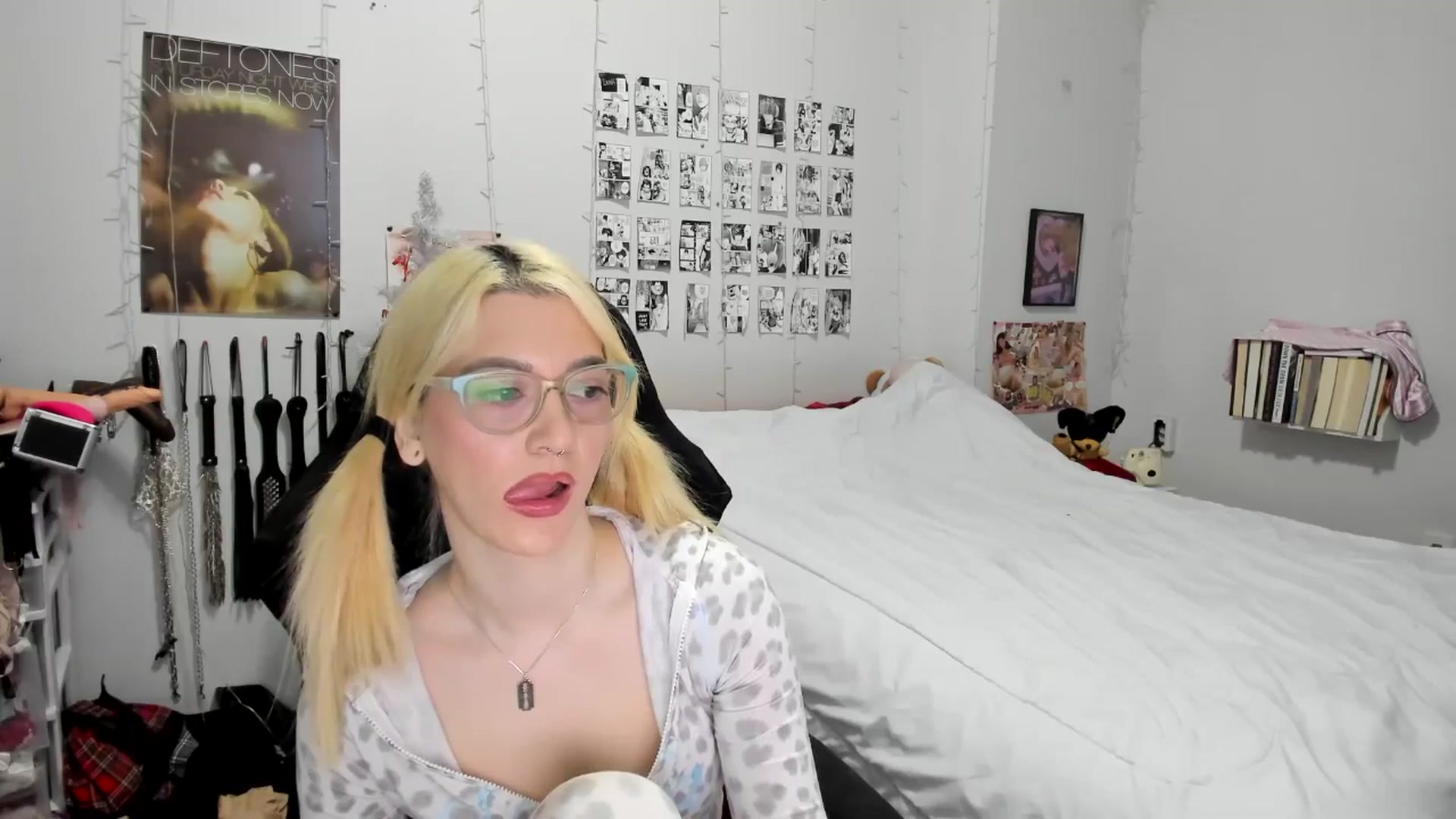 Gallery image thumbnail from AnnaTame's myfreecams stream on, 12/20/2025, 07:03 image 3 of 20