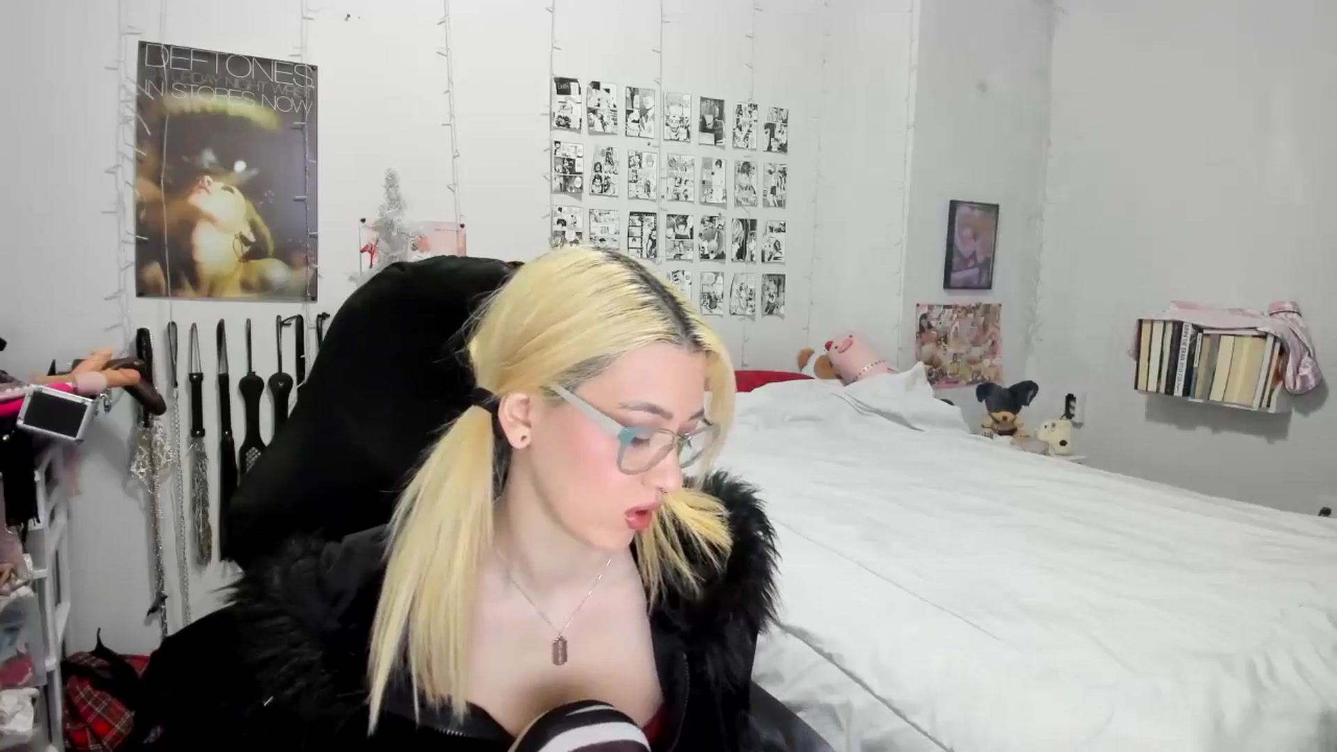 Gallery image thumbnail from AnnaTame's myfreecams stream on, 12/21/2025, 05:05 image 11 of 20