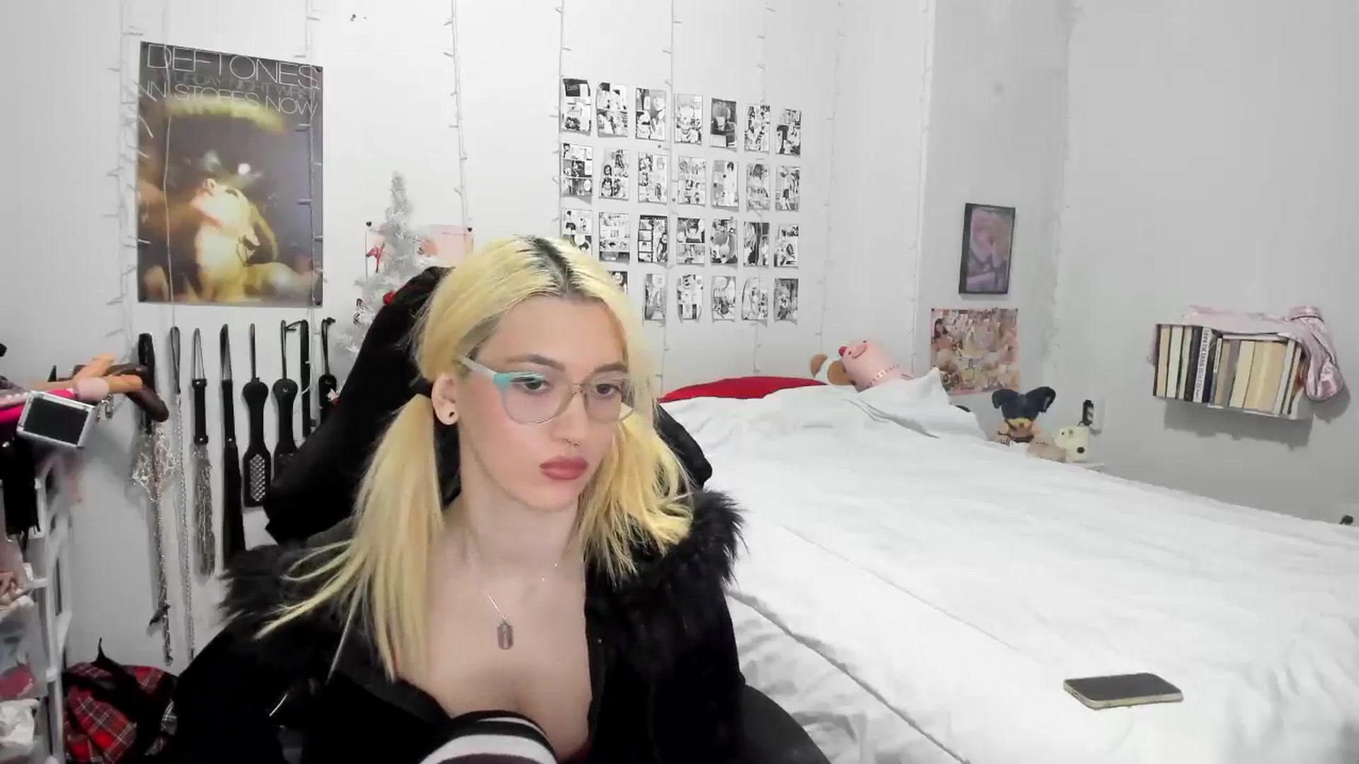Gallery image thumbnail from AnnaTame's myfreecams stream on, 12/21/2025, 05:05 image 14 of 20