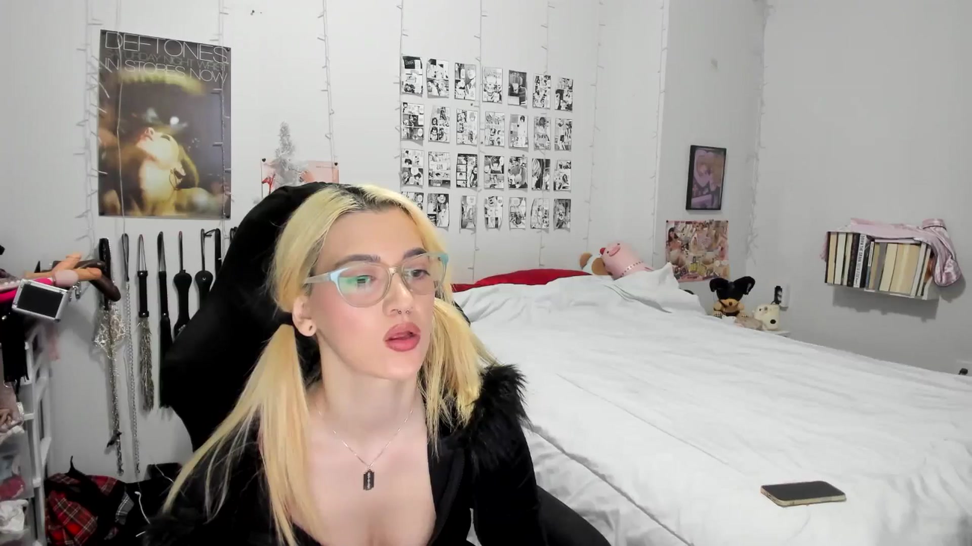Gallery image thumbnail from AnnaTame's myfreecams stream on, 12/21/2025, 05:21 image 2 of 20