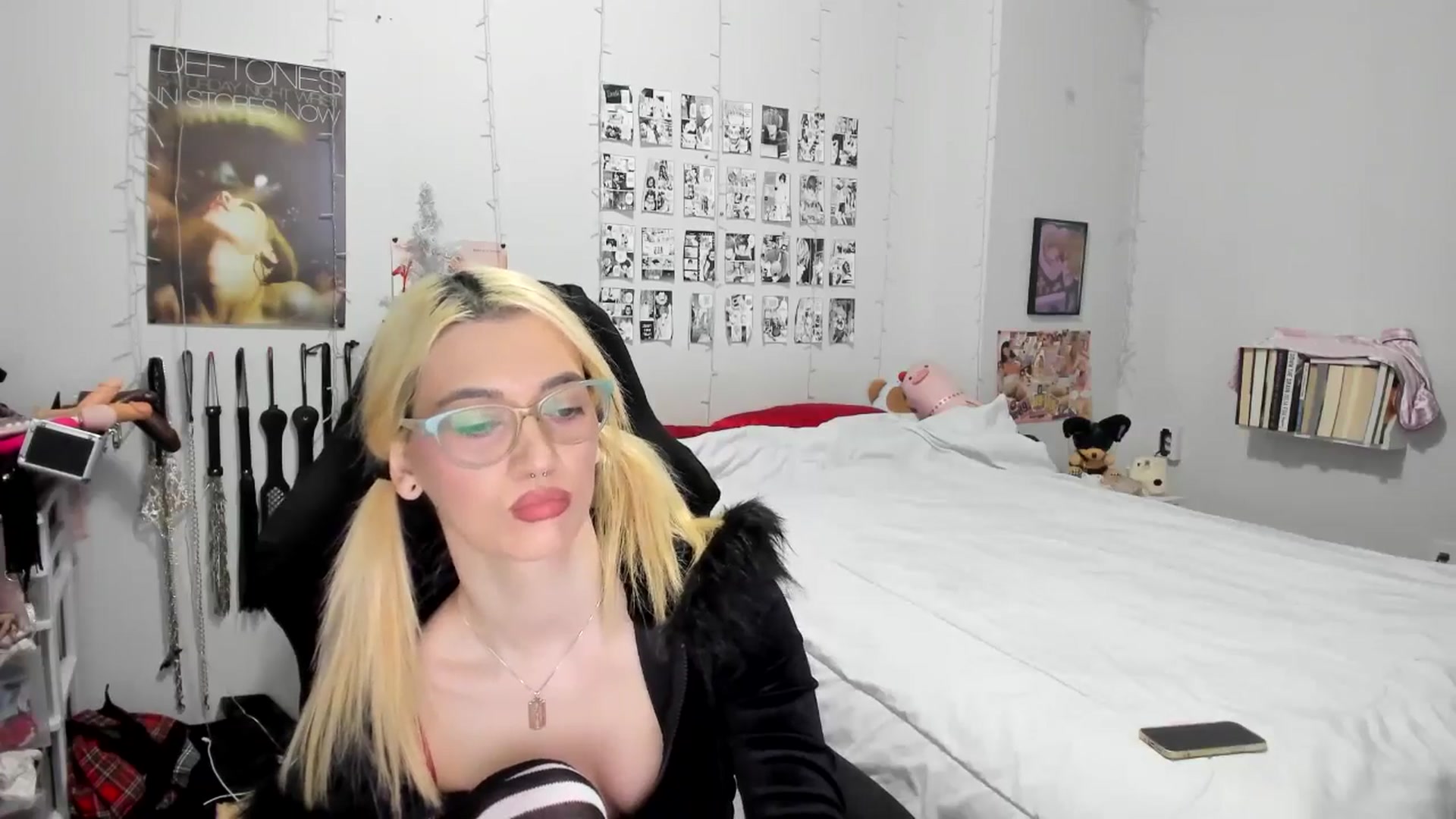 Gallery image thumbnail from AnnaTame's myfreecams stream on, 12/21/2025, 05:21 image 9 of 20