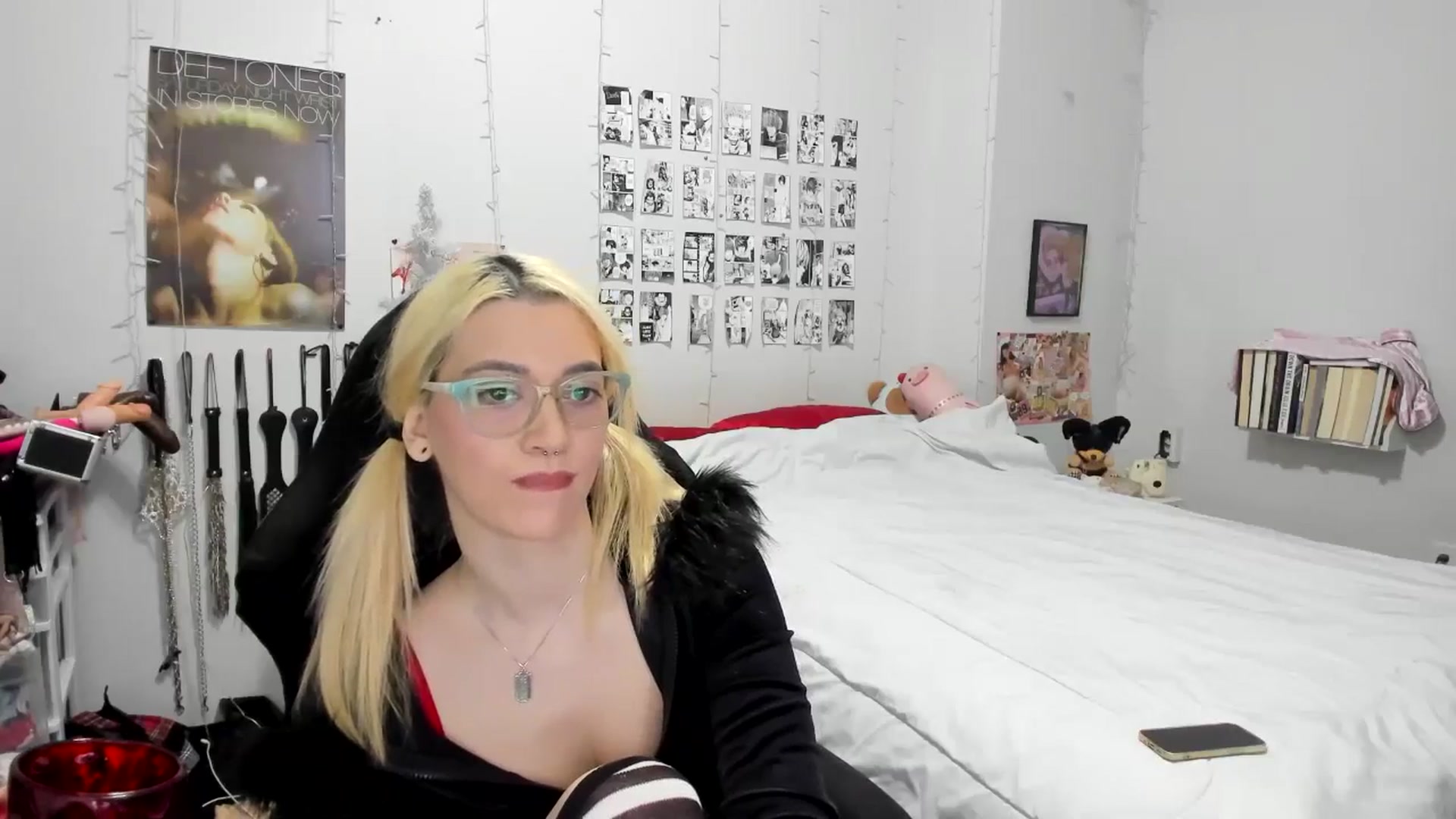 Gallery image thumbnail from AnnaTame's myfreecams stream on, 12/21/2025, 05:21 image 15 of 20