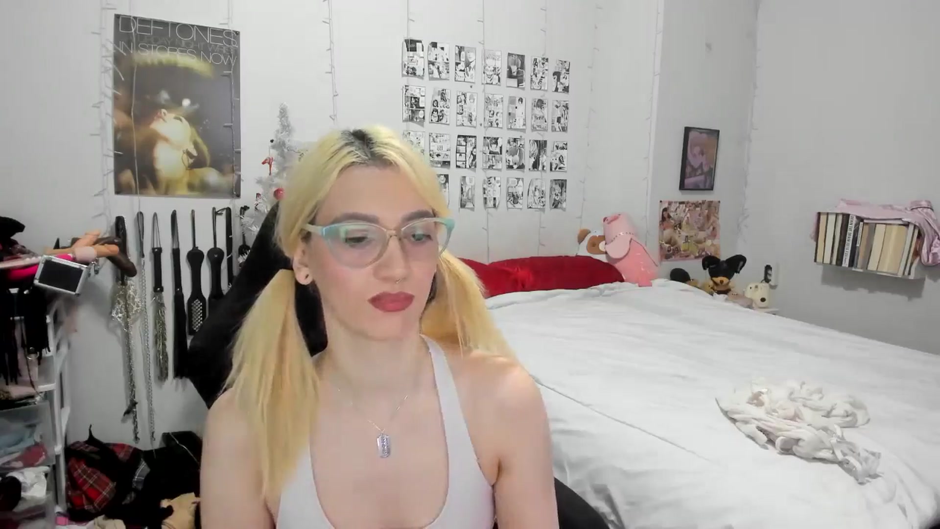 Gallery image thumbnail from AnnaTame's myfreecams stream on, 12/22/2025, 03:25 image 7 of 20