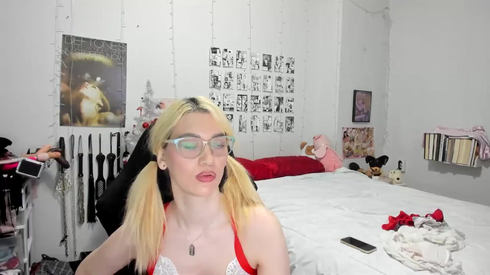 Gallery image thumbnail from AnnaTame's myfreecams stream on, 12/22/2025, 04:41 image 11 of 20