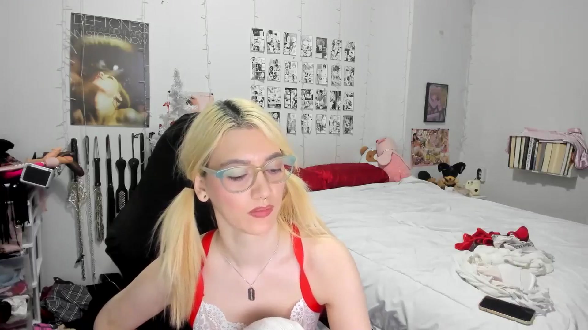 Gallery image thumbnail from AnnaTame's myfreecams stream on, 12/22/2025, 05:09 image 8 of 20
