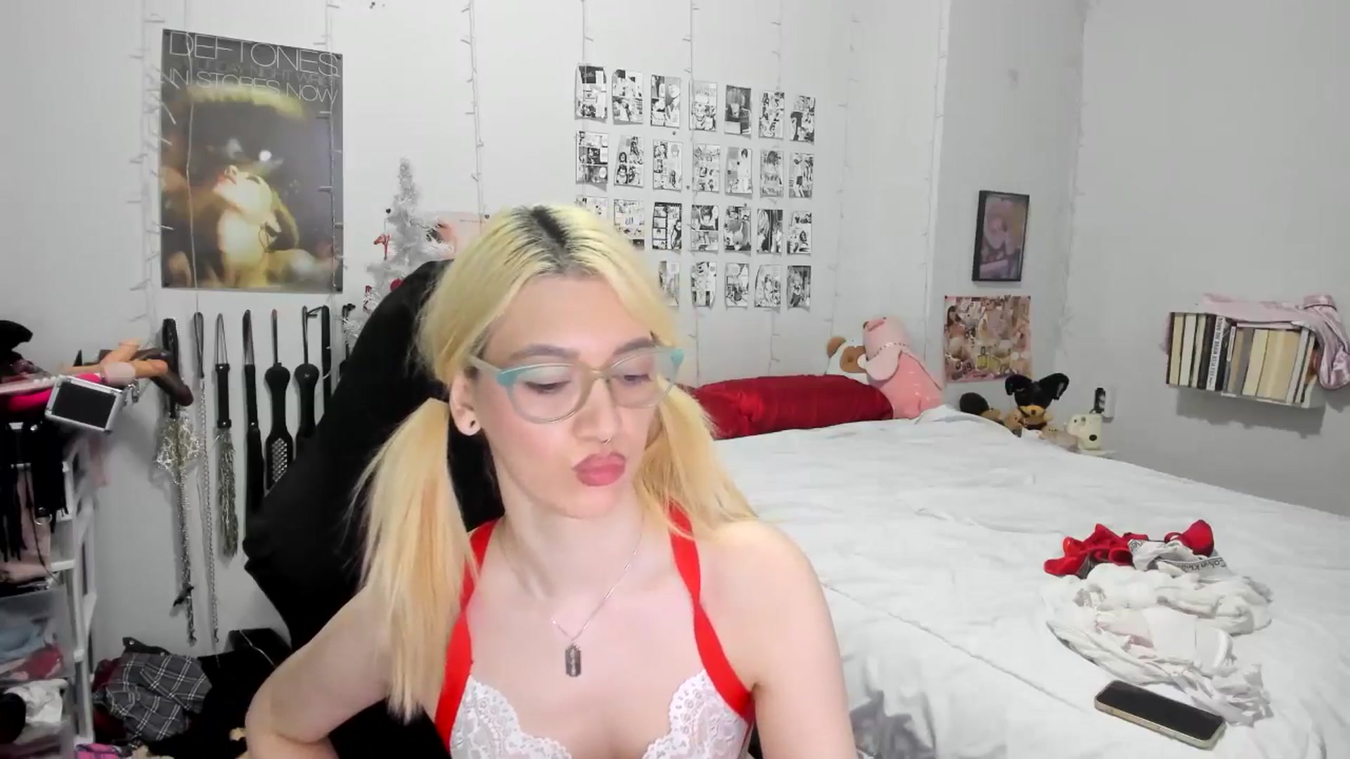 Gallery image thumbnail from AnnaTame's myfreecams stream on, 12/22/2025, 05:09 image 17 of 20