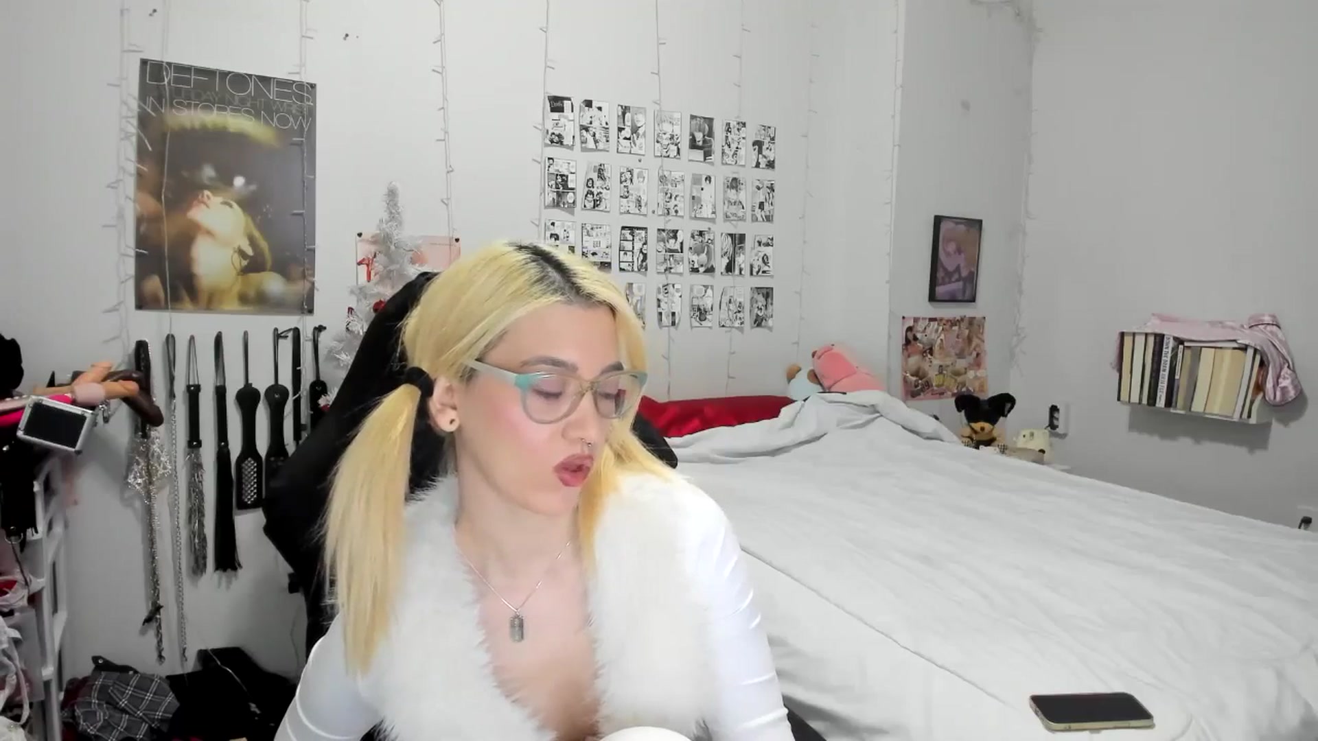 Gallery image thumbnail from AnnaTame's myfreecams stream on, 12/23/2025, 05:15 image 5 of 20
