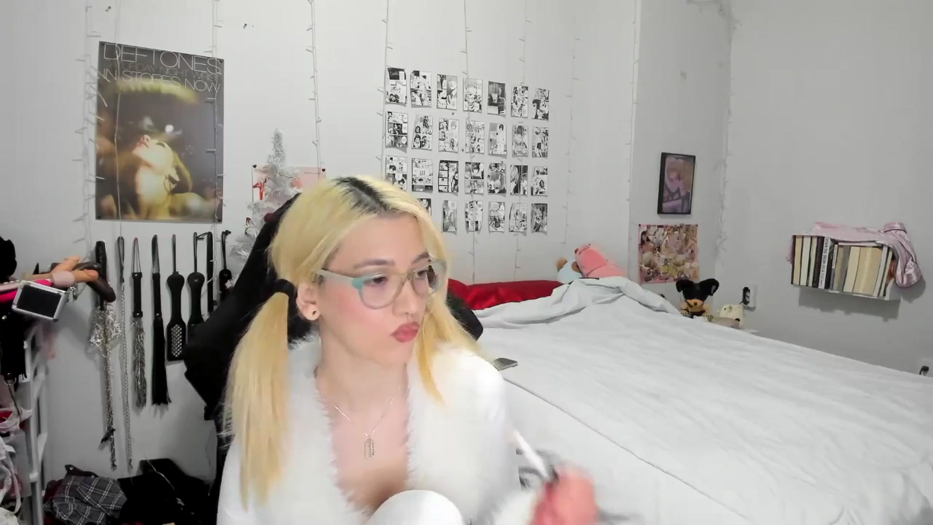 Gallery image thumbnail from AnnaTame's myfreecams stream on, 12/23/2025, 05:15 image 11 of 20