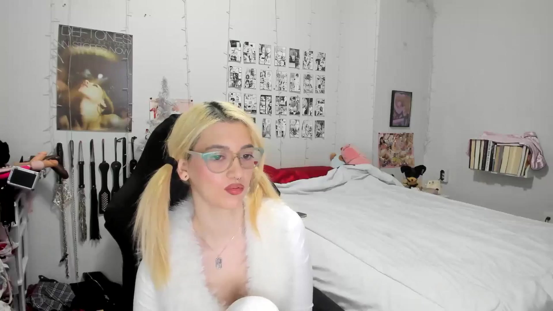 Gallery image thumbnail from AnnaTame's myfreecams stream on, 12/23/2025, 05:15 image 8 of 20