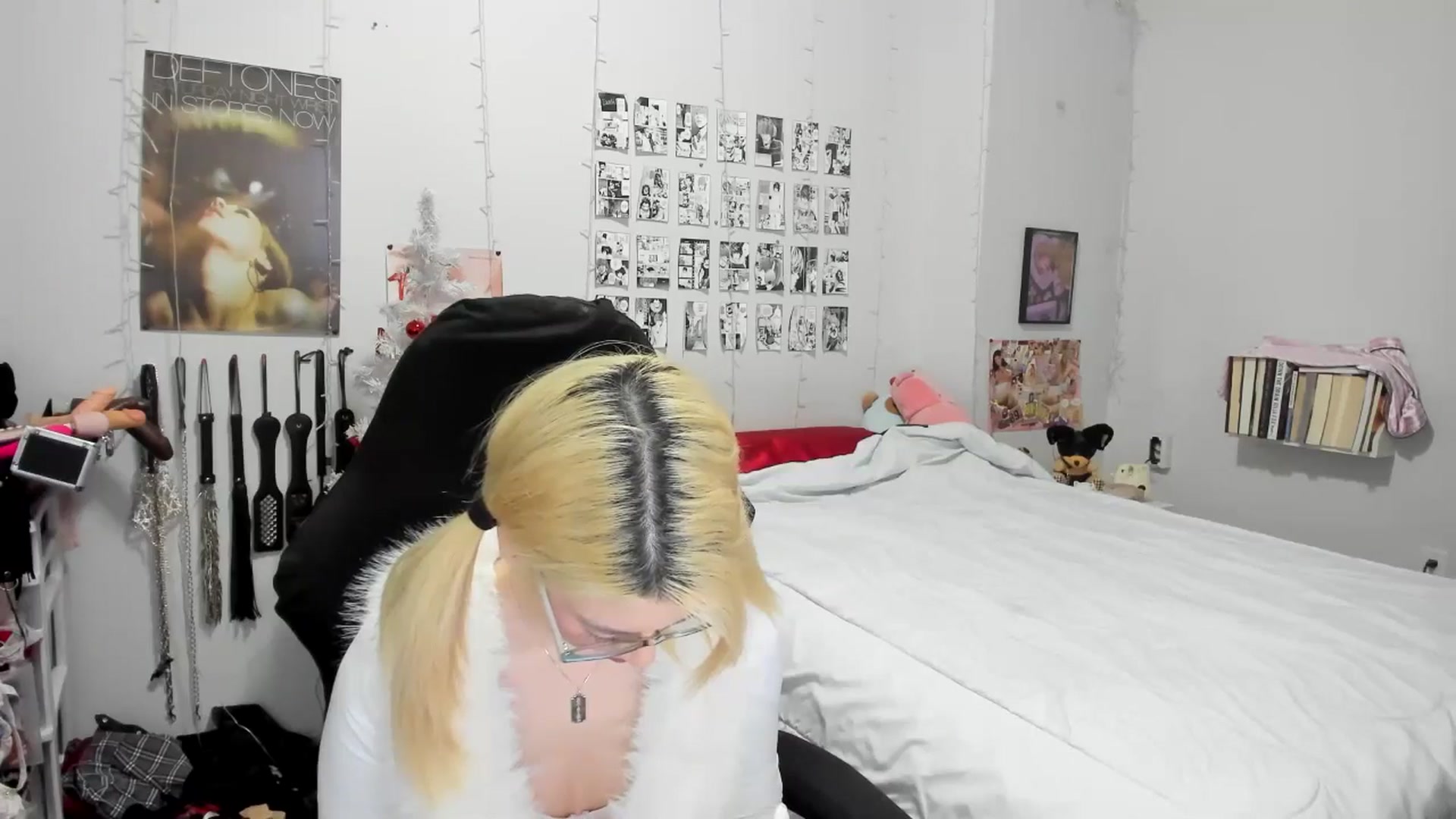 Gallery image thumbnail from AnnaTame's myfreecams stream on, 12/23/2025, 05:57 image 14 of 20