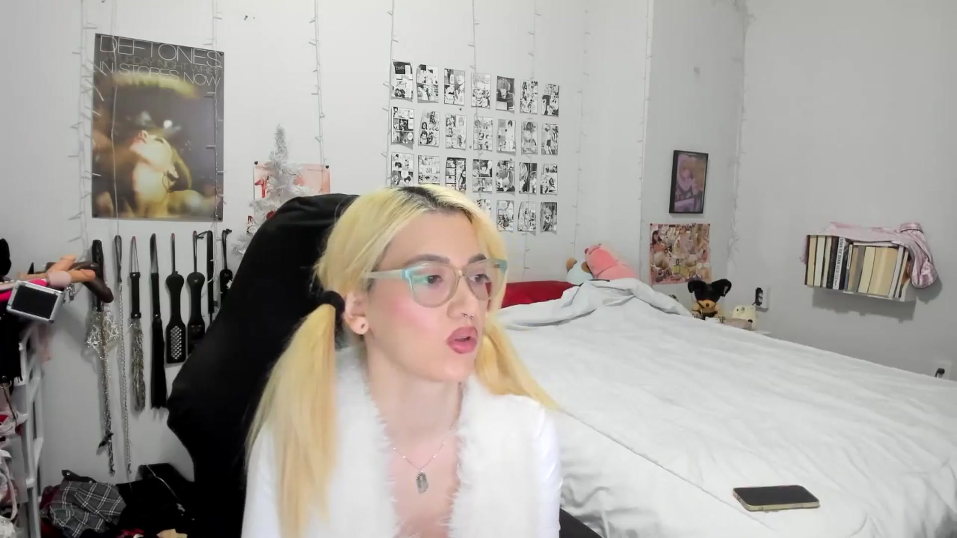 Gallery image thumbnail from AnnaTame's myfreecams stream on, 12/23/2025, 05:57 image 5 of 20