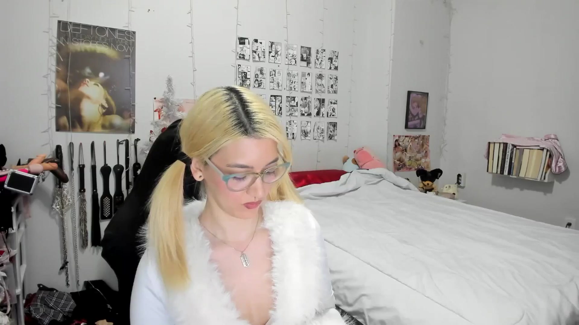 Gallery image thumbnail from AnnaTame's myfreecams stream on, 12/23/2025, 05:57 image 2 of 20