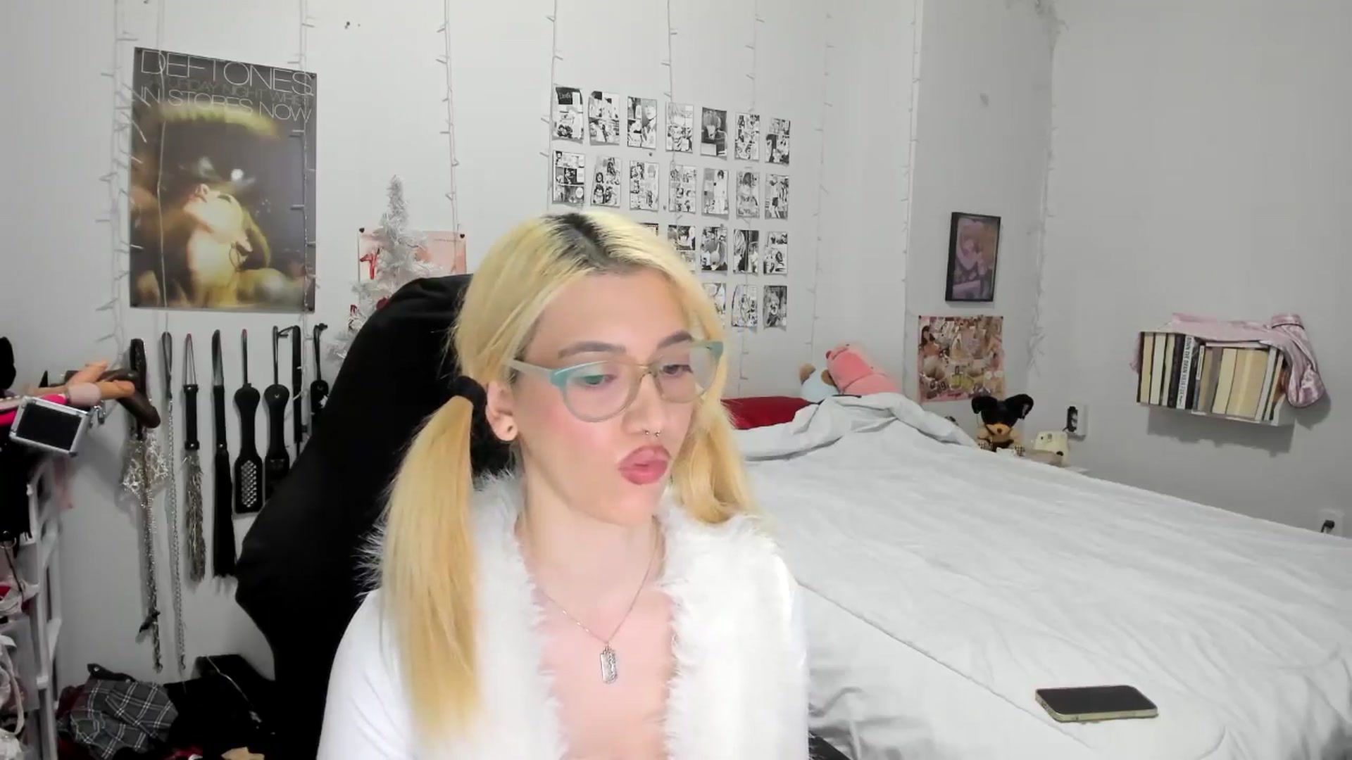 Gallery image thumbnail from AnnaTame's myfreecams stream on, 12/23/2025, 05:57 image 3 of 20