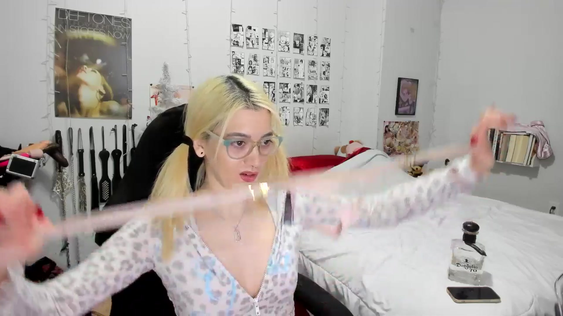 Gallery image thumbnail from AnnaTame's myfreecams stream on, 12/27/2025, 06:43 image 3 of 20