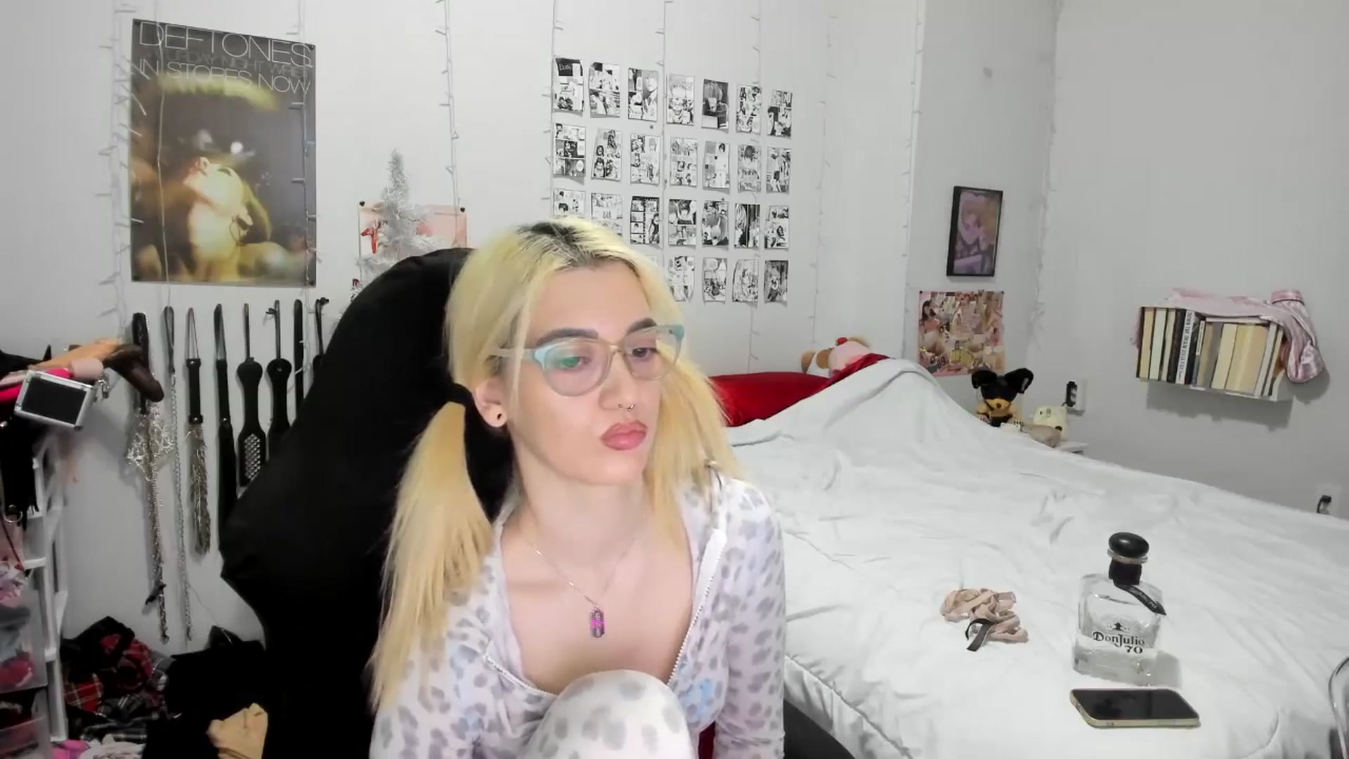 Gallery image thumbnail from AnnaTame's myfreecams stream on, 12/27/2025, 06:43 image 15 of 20