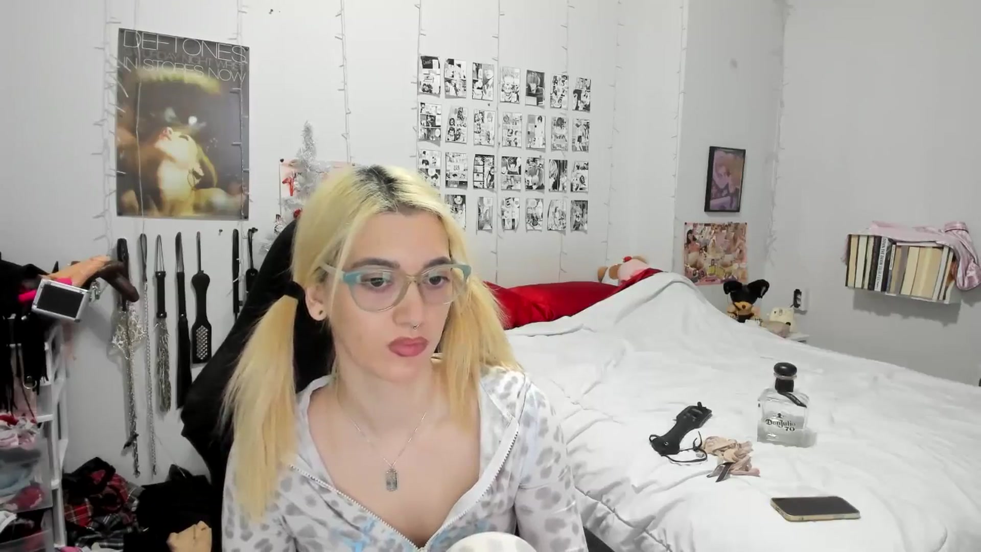 Gallery image thumbnail from AnnaTame's myfreecams stream on, 12/27/2025, 07:17 image 14 of 20