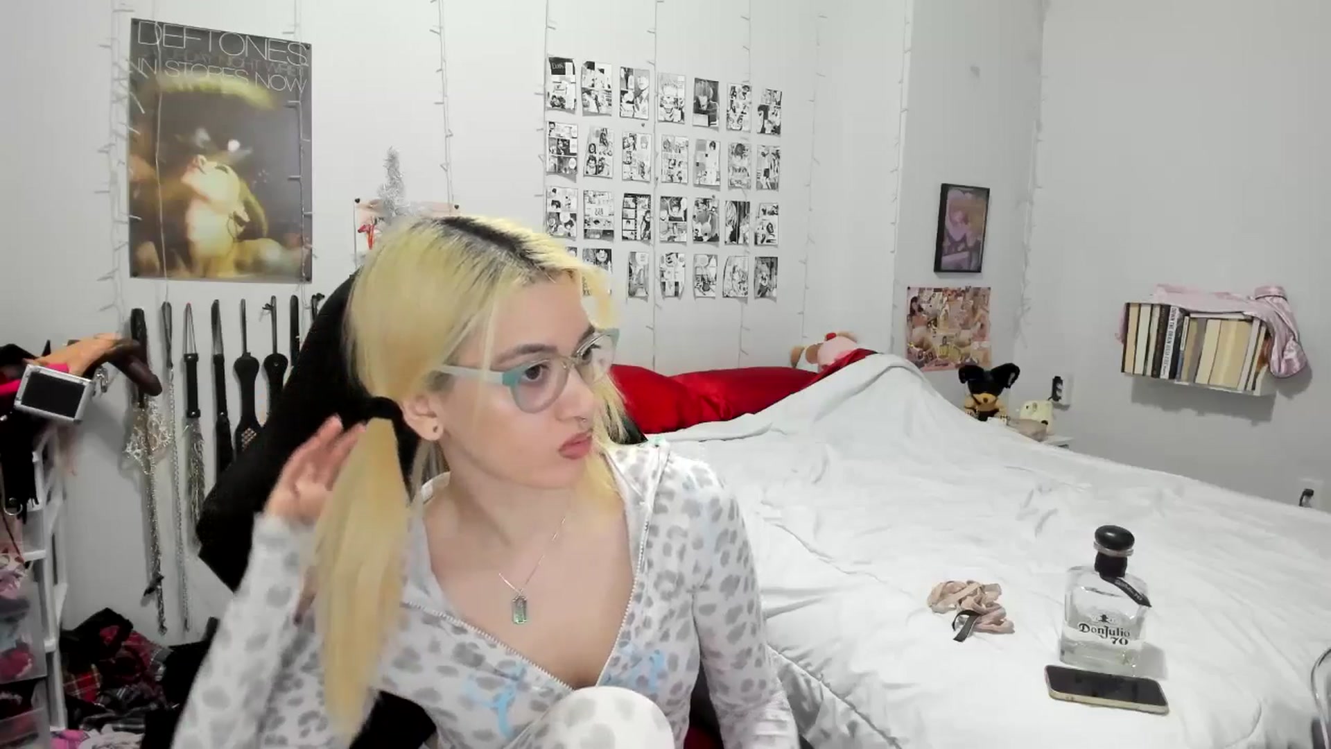 Gallery image thumbnail from AnnaTame's myfreecams stream on, 12/27/2025, 07:17 image 2 of 20