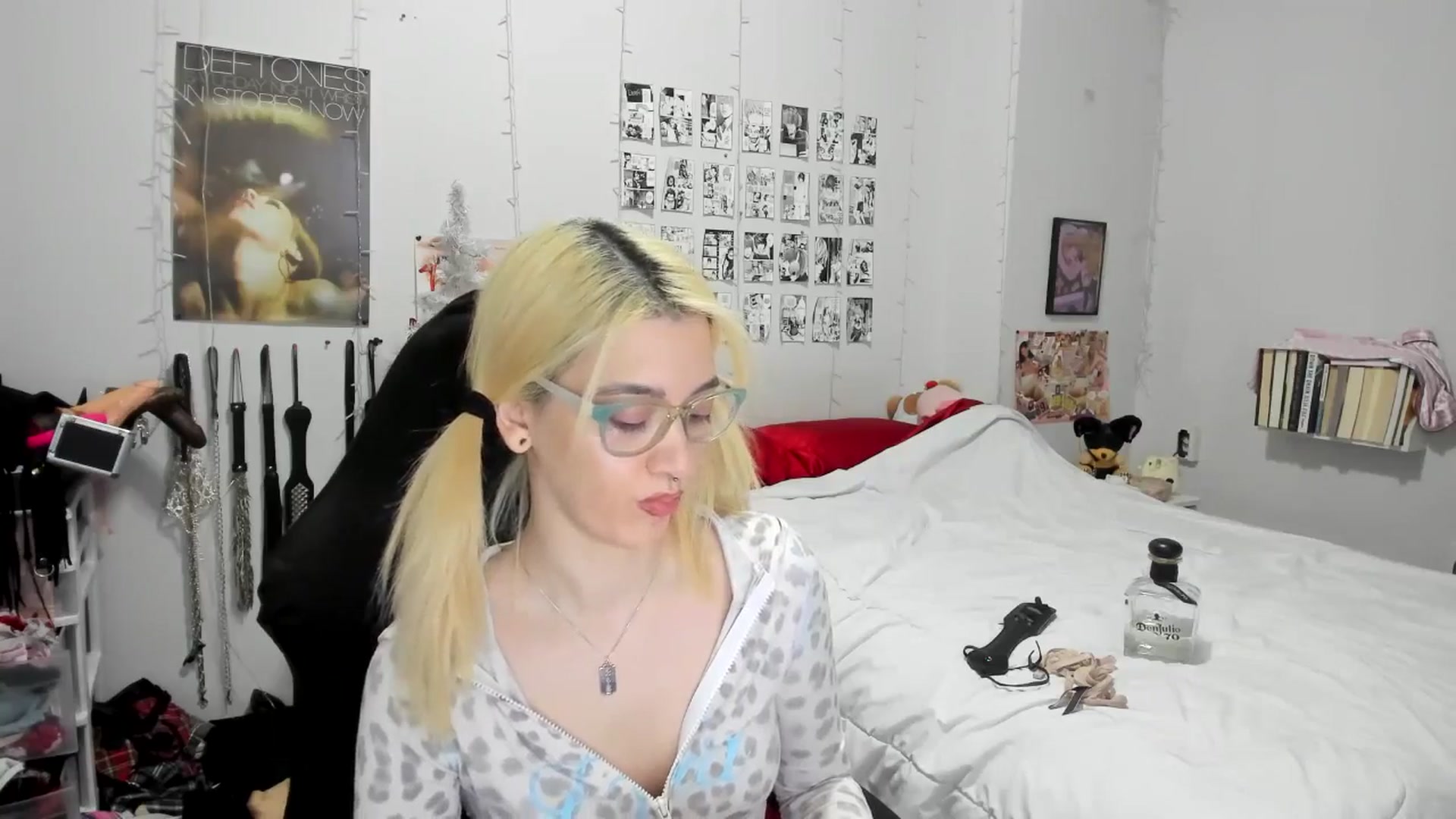 Gallery image thumbnail from AnnaTame's myfreecams stream on, 12/27/2025, 07:17 image 10 of 20