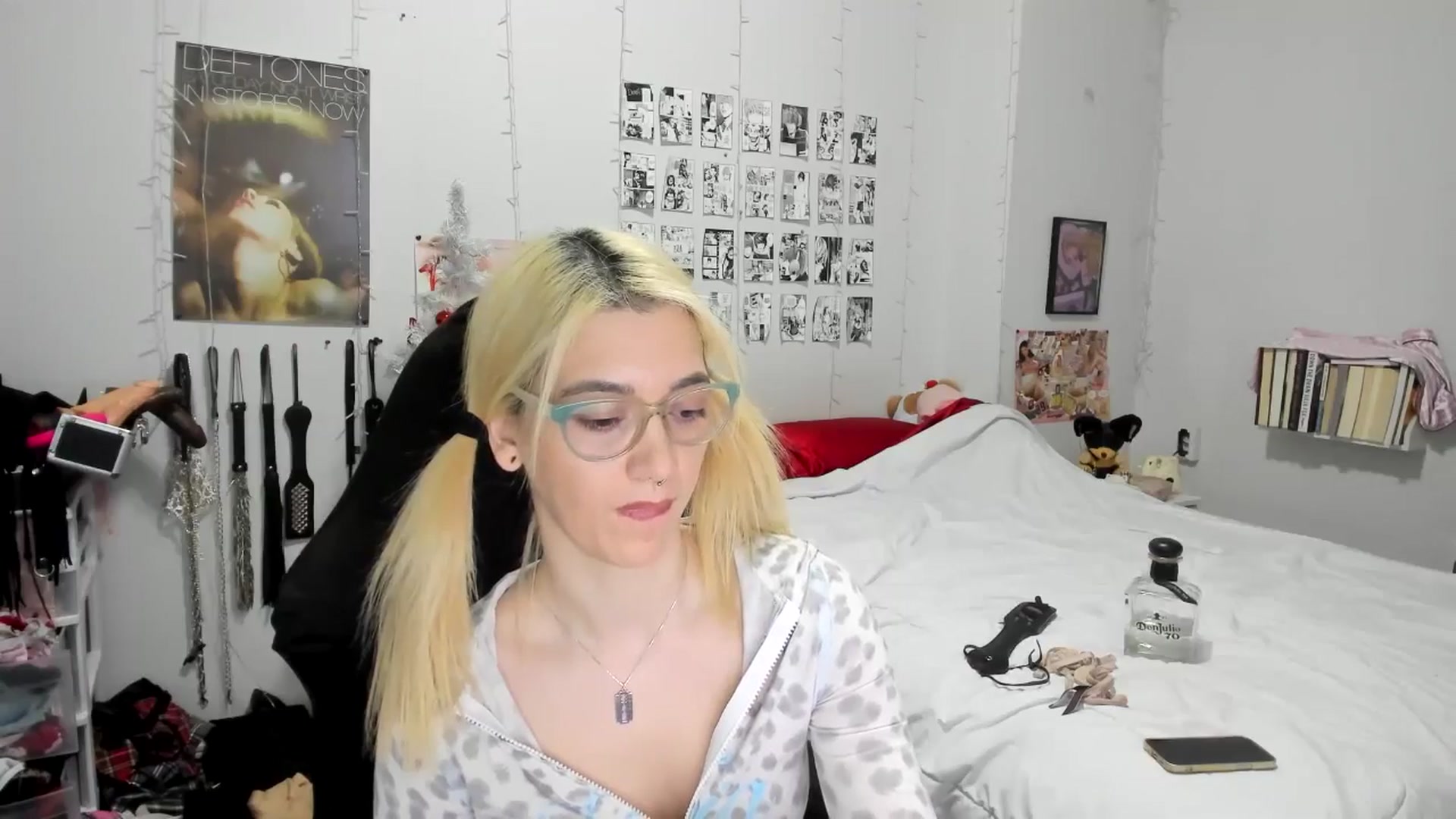 Gallery image thumbnail from AnnaTame's myfreecams stream on, 12/27/2025, 07:17 image 16 of 20