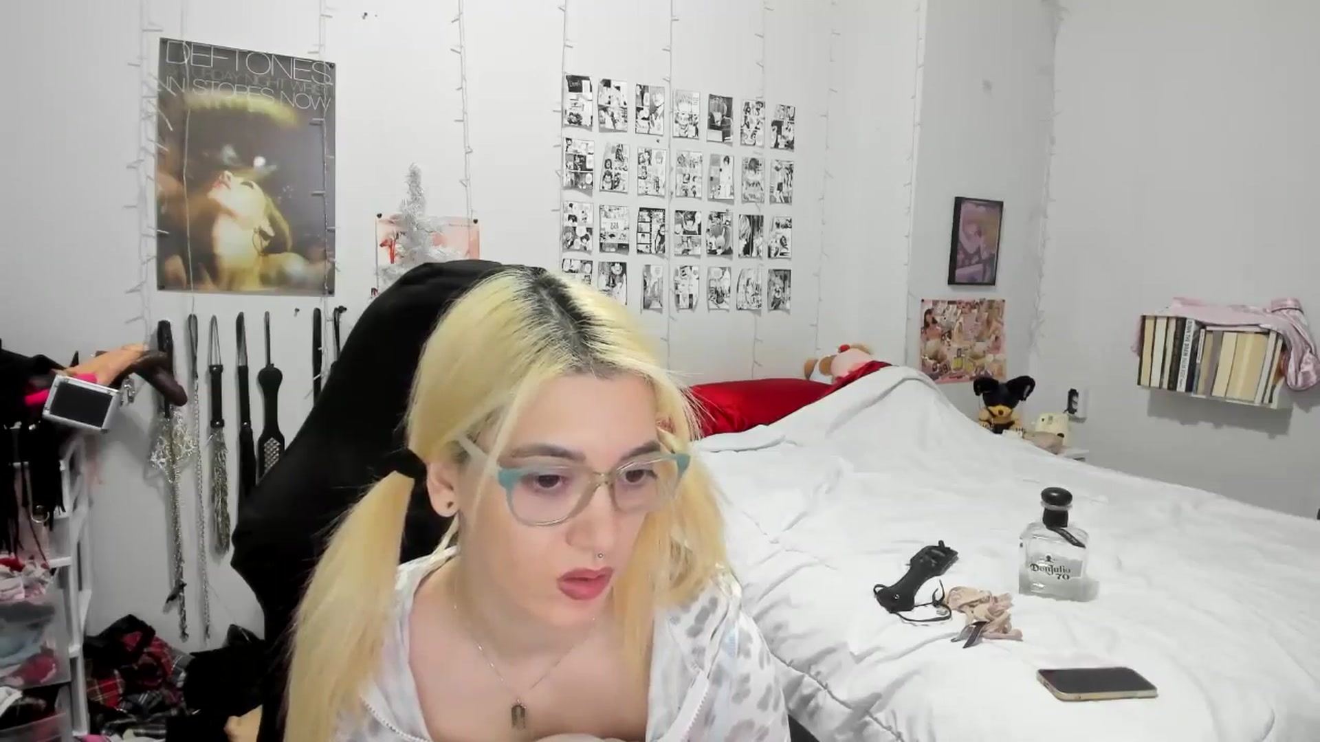 Gallery image thumbnail from AnnaTame's myfreecams stream on, 12/27/2025, 07:17 image 12 of 20