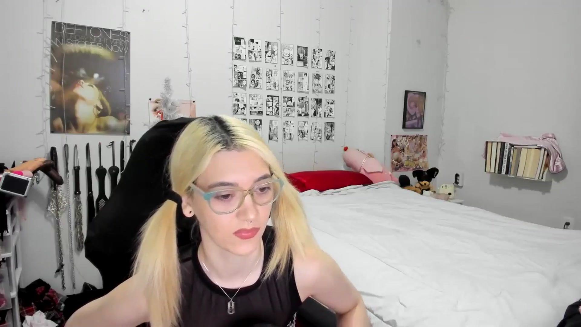 Gallery image thumbnail from AnnaTame's myfreecams stream on, 12/28/2025, 04:54 image 15 of 20
