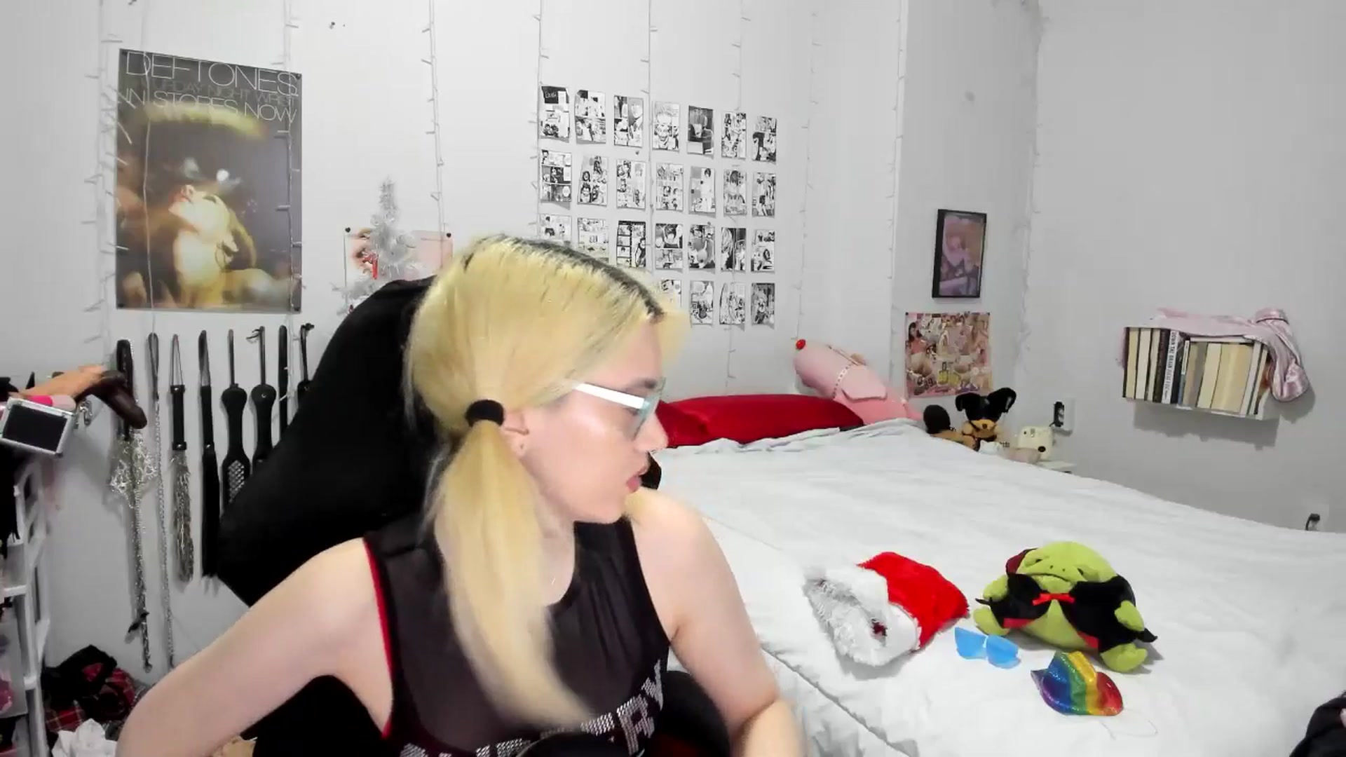 Gallery image thumbnail from AnnaTame's myfreecams stream on, 12/28/2025, 04:54 image 19 of 20