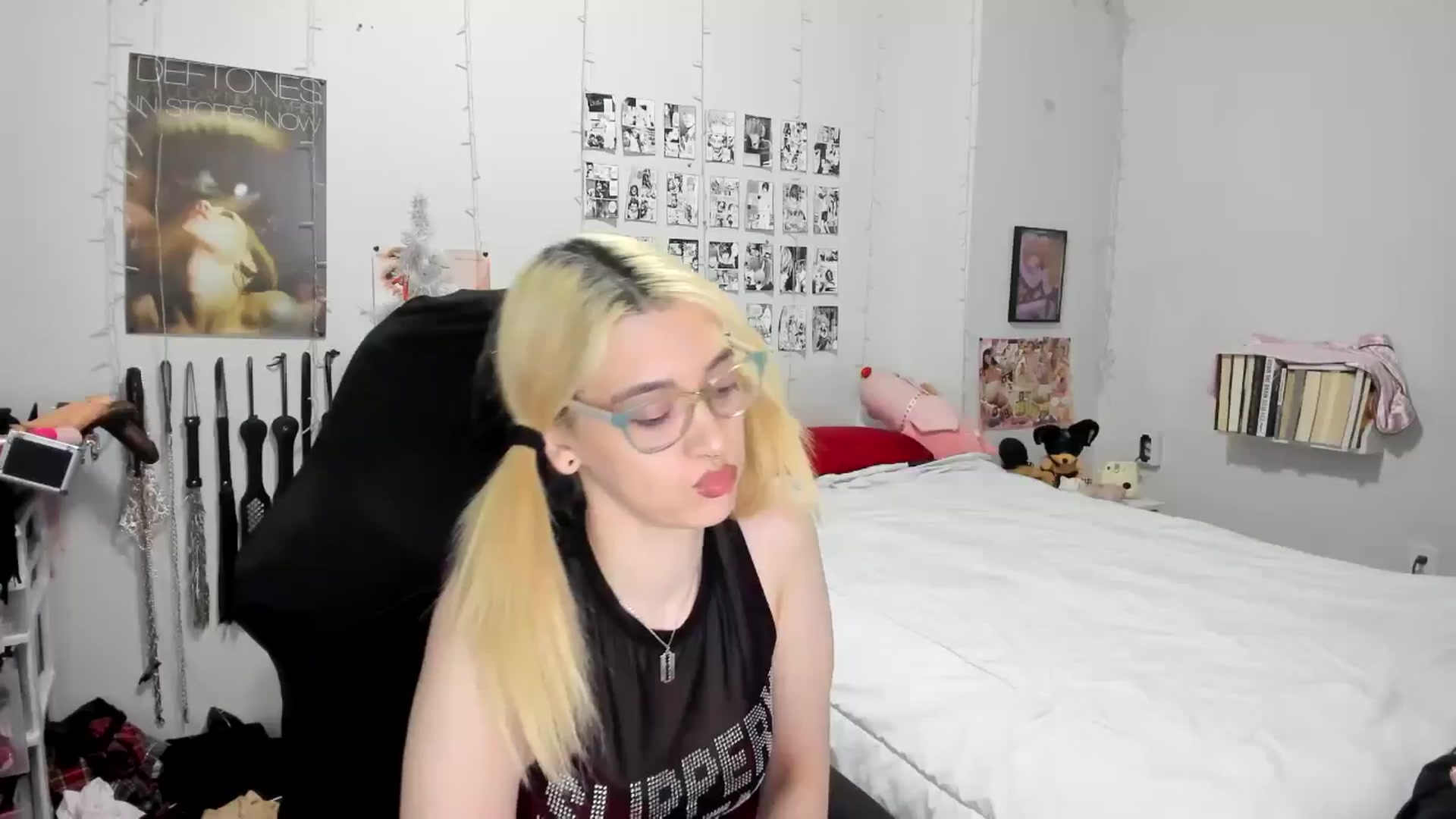 Gallery image thumbnail from AnnaTame's myfreecams stream on, 12/28/2025, 04:54 image 5 of 20