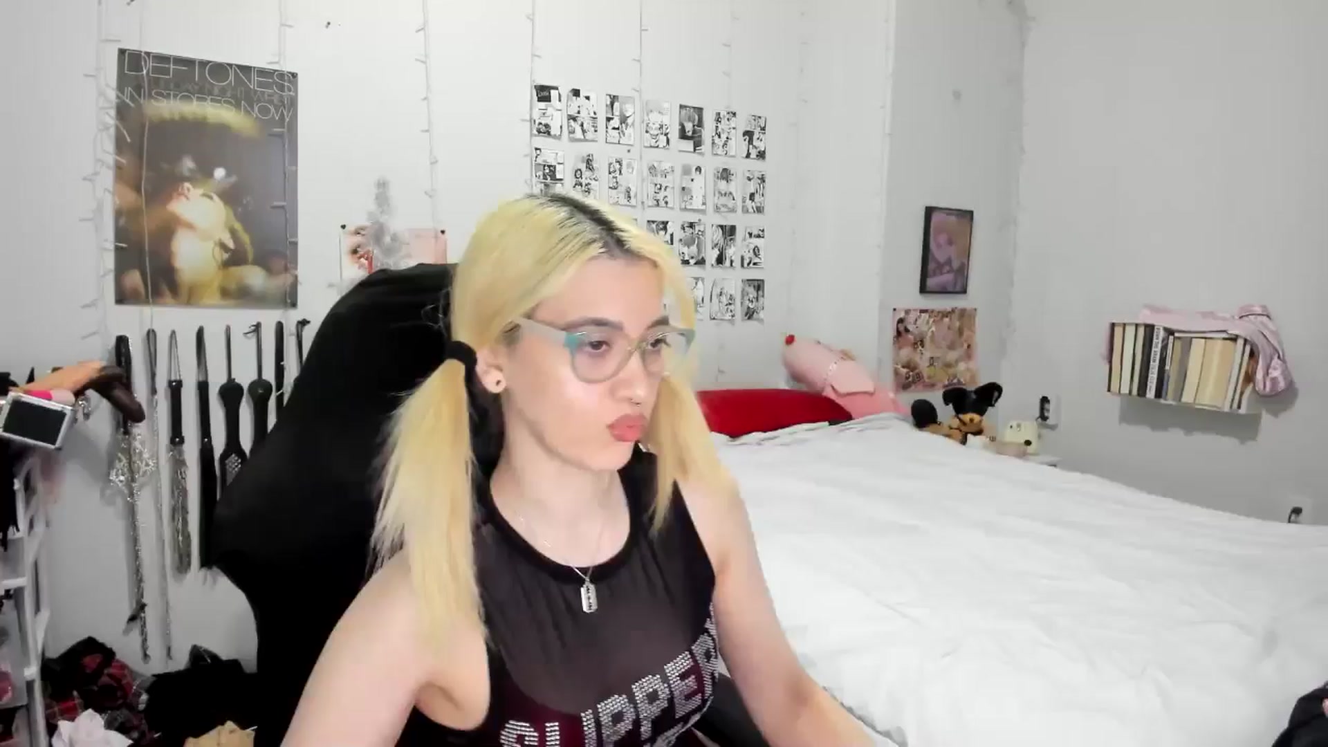 Gallery image thumbnail from AnnaTame's myfreecams stream on, 12/28/2025, 04:54 image 3 of 20
