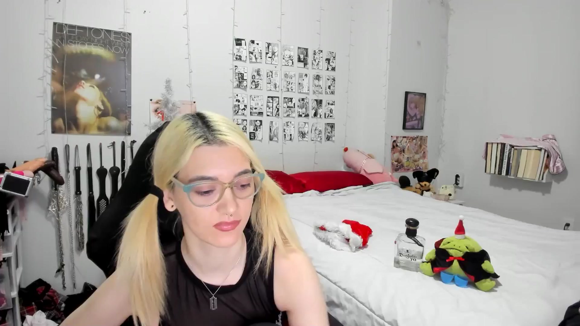 Gallery image thumbnail from AnnaTame's myfreecams stream on, 12/28/2025, 05:30 image 5 of 20