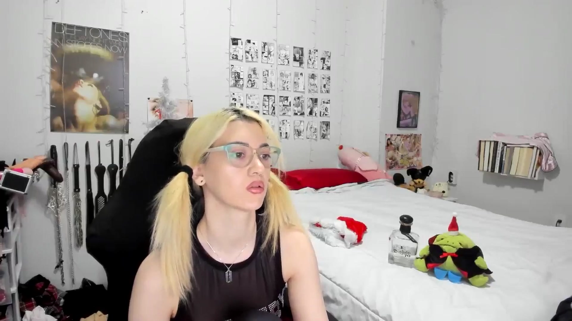Gallery image thumbnail from AnnaTame's myfreecams stream on, 12/28/2025, 05:30 image 6 of 20