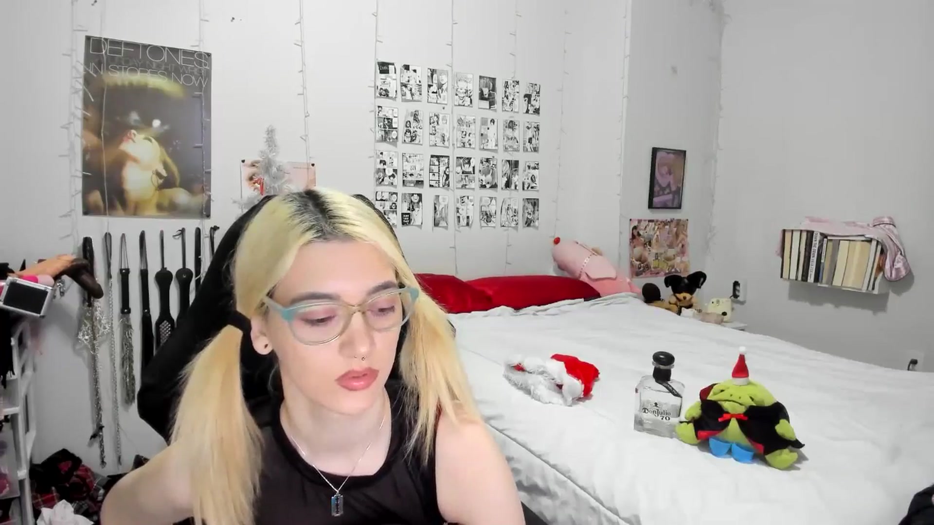 Gallery image thumbnail from AnnaTame's myfreecams stream on, 12/28/2025, 05:30 image 9 of 20