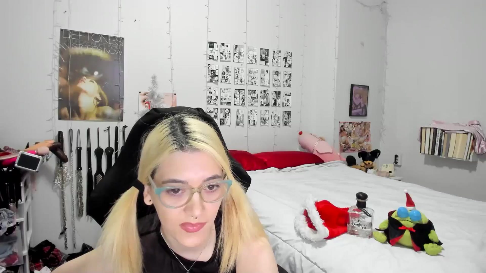 Gallery image thumbnail from AnnaTame's myfreecams stream on, 12/28/2025, 06:10 image 8 of 20