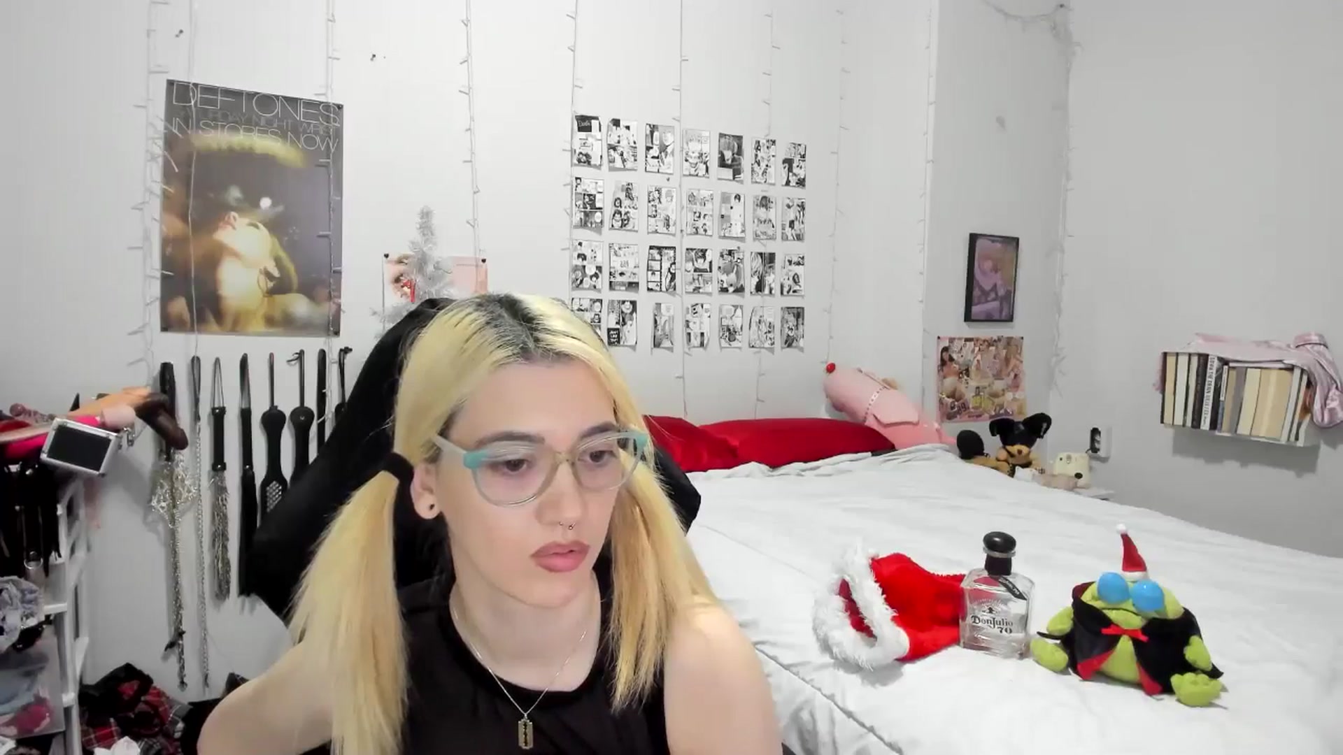 Gallery image thumbnail from AnnaTame's myfreecams stream on, 12/28/2025, 06:10 image 10 of 20