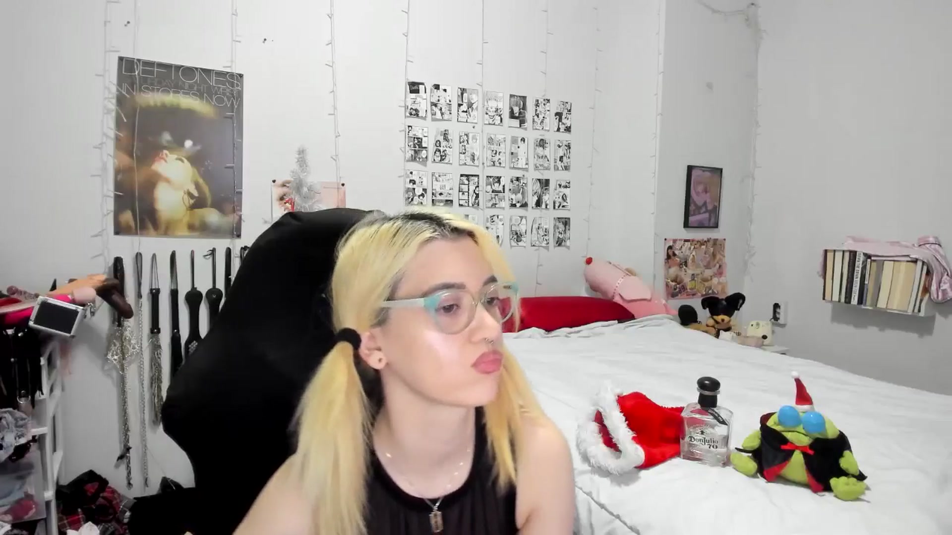 Gallery image thumbnail from AnnaTame's myfreecams stream on, 12/28/2025, 06:10 image 3 of 20