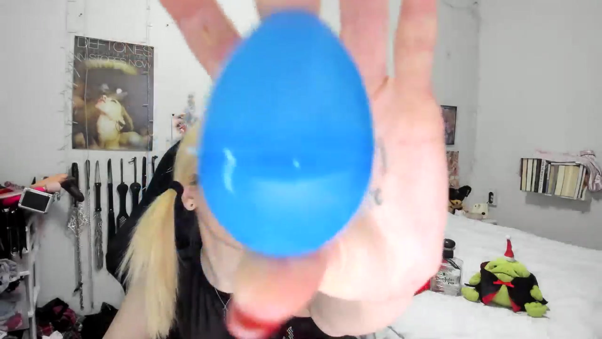 Gallery image thumbnail from AnnaTame's myfreecams stream on, 12/28/2025, 06:10 image 15 of 20