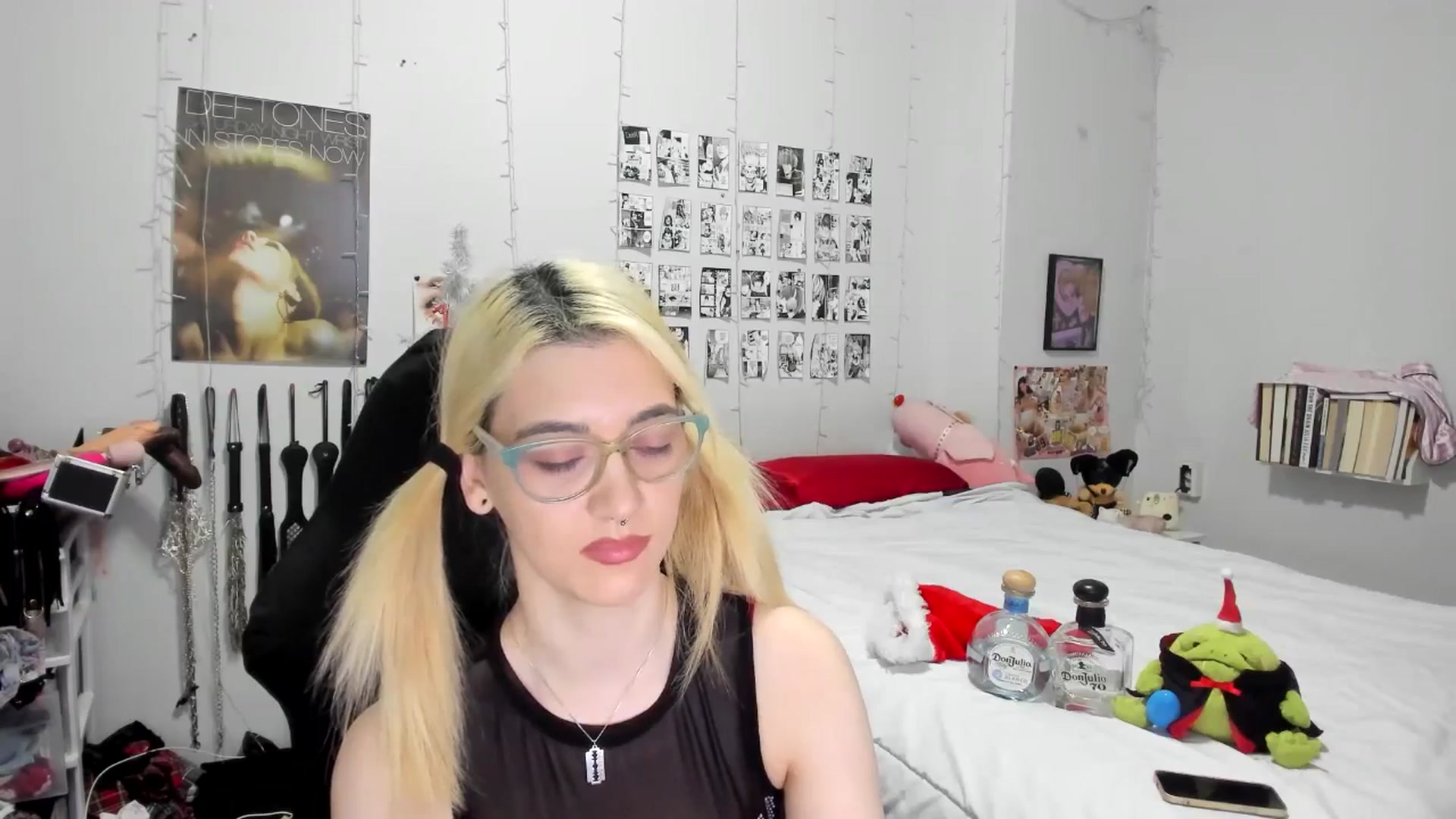 Gallery image thumbnail from AnnaTame's myfreecams stream on, 12/28/2025, 06:44 image 12 of 20