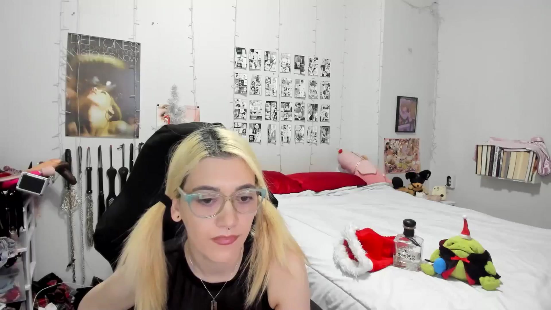 Gallery image thumbnail from AnnaTame's myfreecams stream on, 12/28/2025, 06:44 image 5 of 20