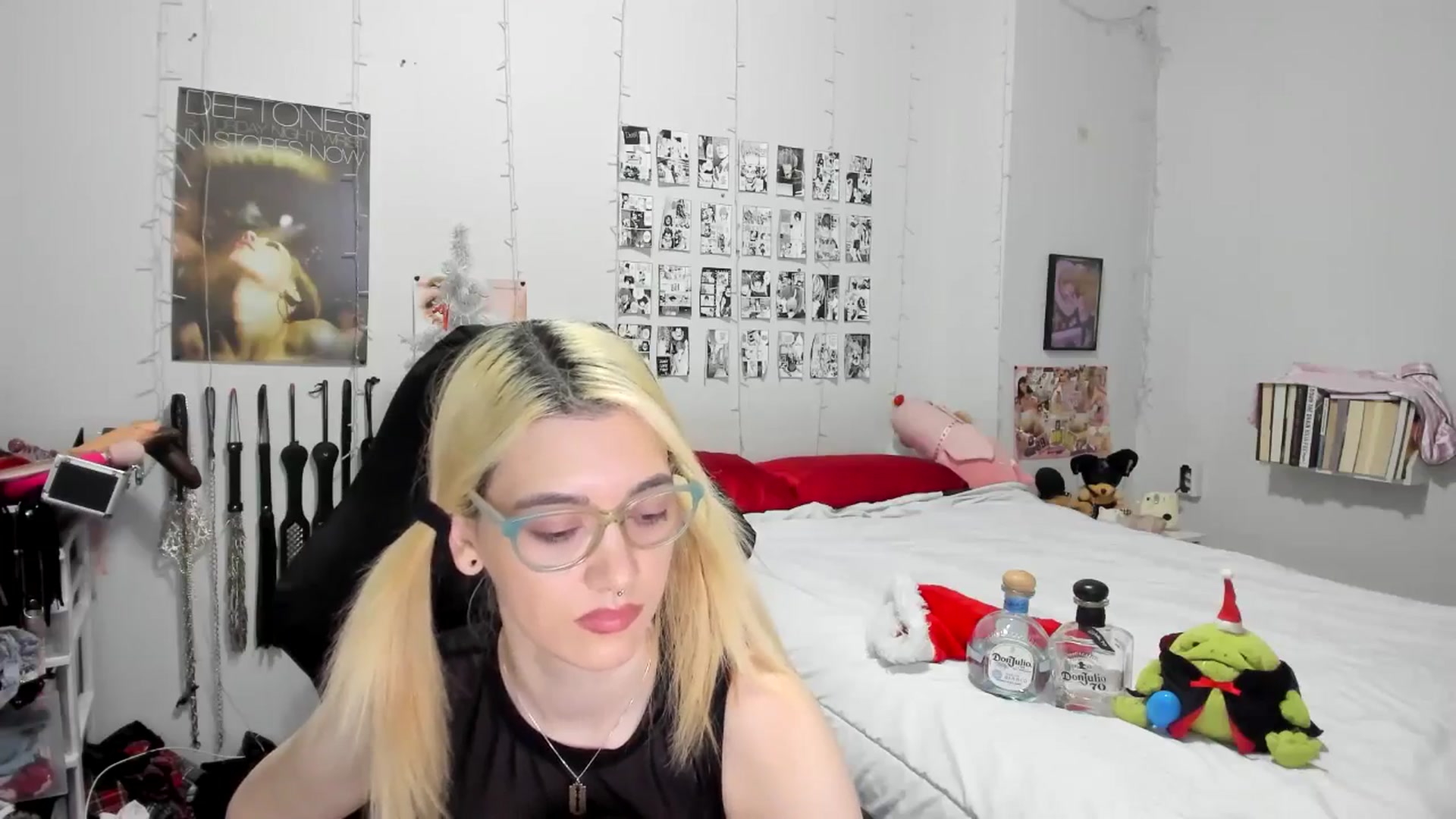 Gallery image thumbnail from AnnaTame's myfreecams stream on, 12/28/2025, 06:44 image 15 of 20
