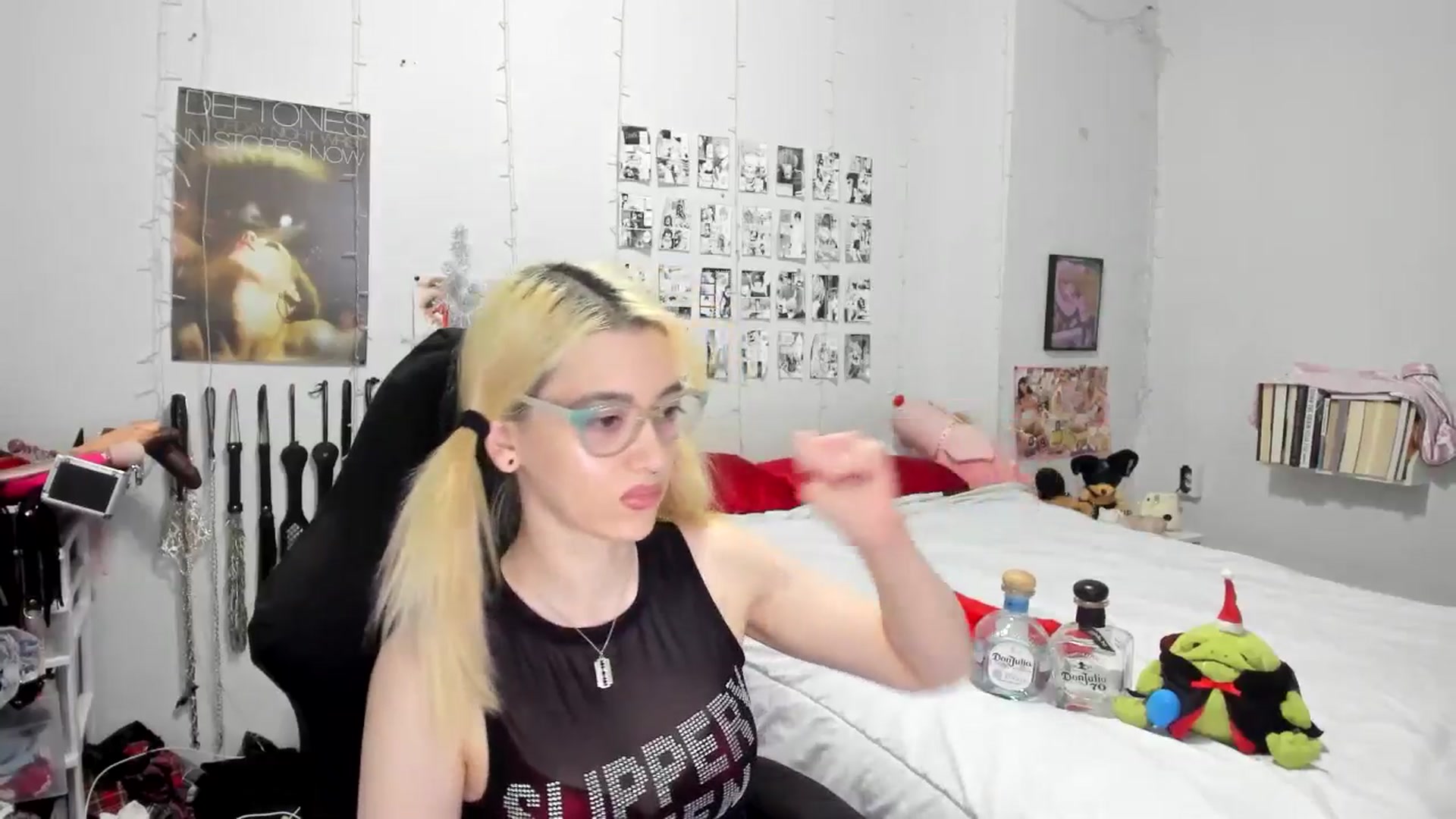 Gallery image thumbnail from AnnaTame's myfreecams stream on, 12/28/2025, 06:44 image 8 of 20