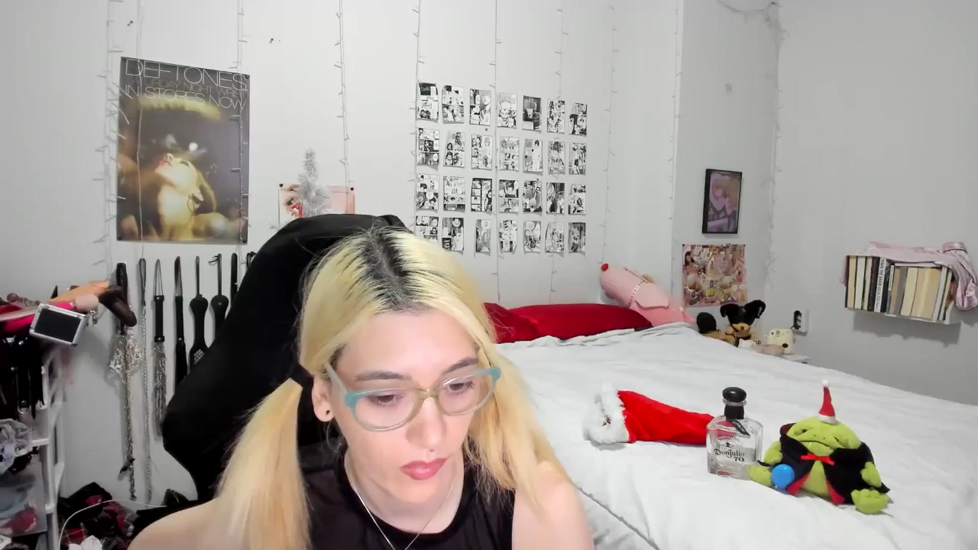 Gallery image thumbnail from AnnaTame's myfreecams stream on, 12/28/2025, 07:07 image 3 of 20