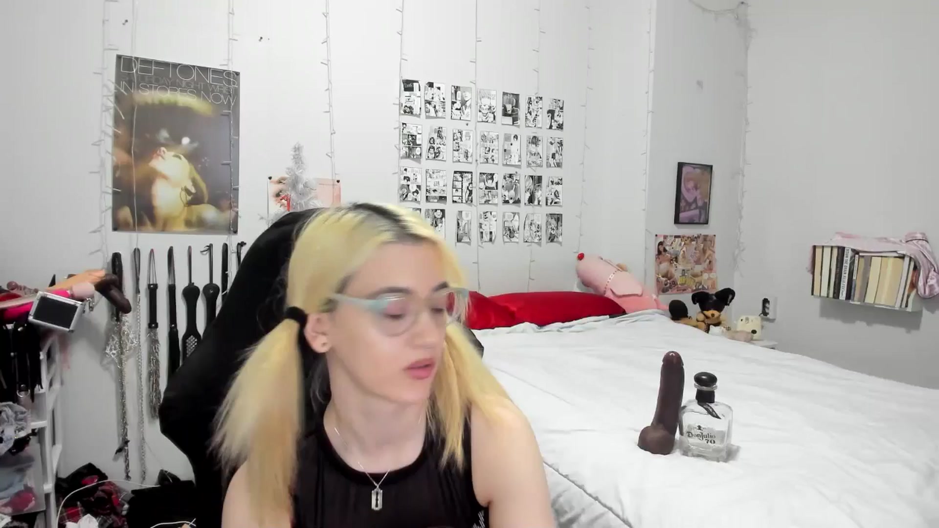 Gallery image thumbnail from AnnaTame's myfreecams stream on, 12/28/2025, 07:07 image 14 of 20