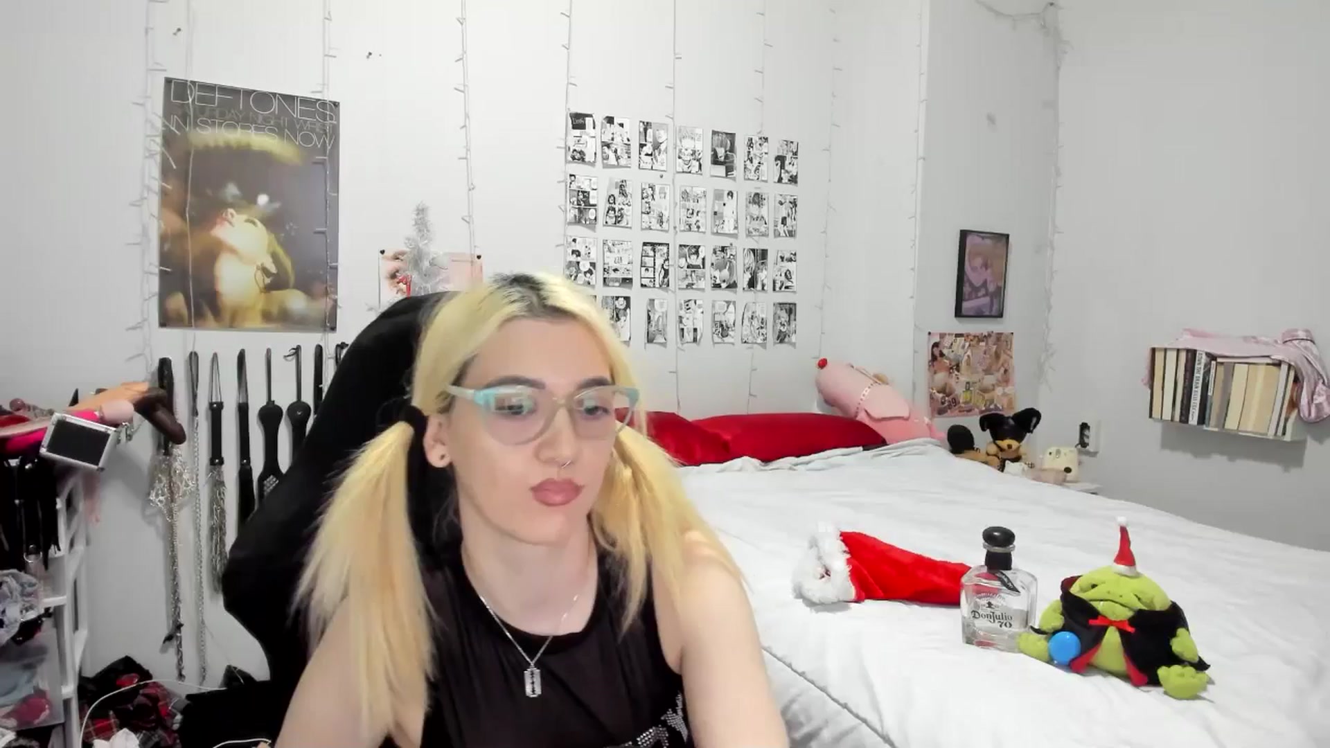 Gallery image thumbnail from AnnaTame's myfreecams stream on, 12/28/2025, 07:07 image 5 of 20