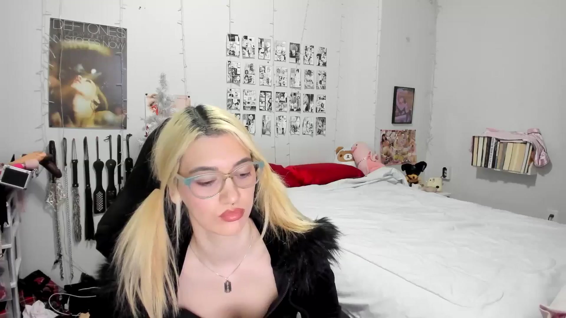 Gallery image thumbnail from AnnaTame's myfreecams stream on, 12/30/2025, 04:03 image 16 of 20